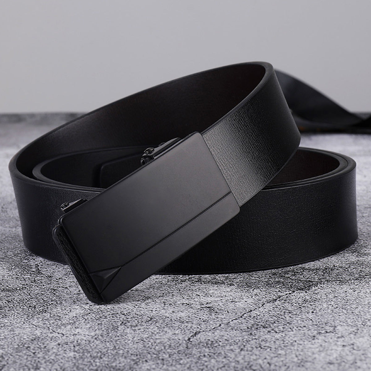 Men's Trendy Business Belt Without Toothless Buckle