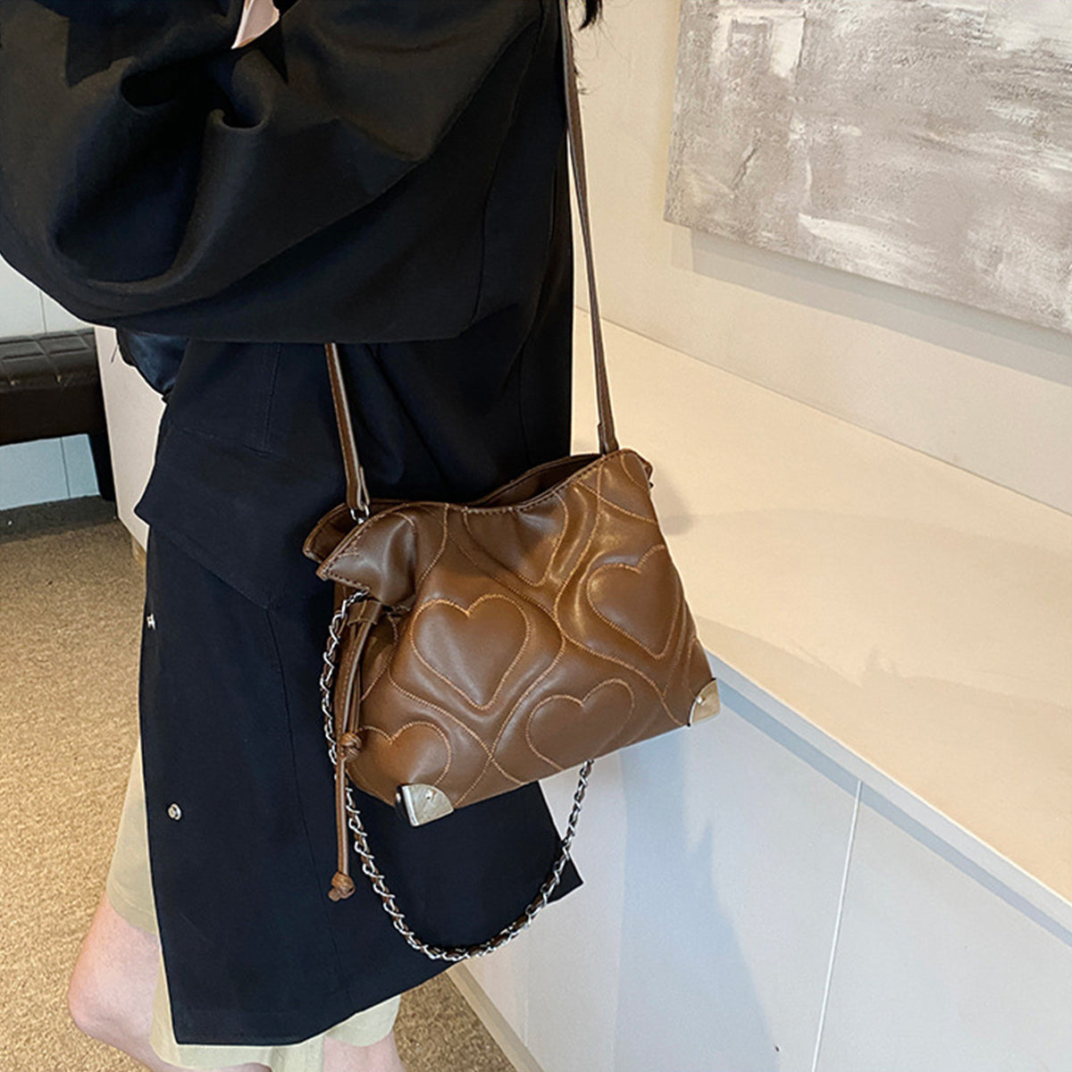 2025 Popular Women's Crossbody Bag Single Shoulder Bucket Bag