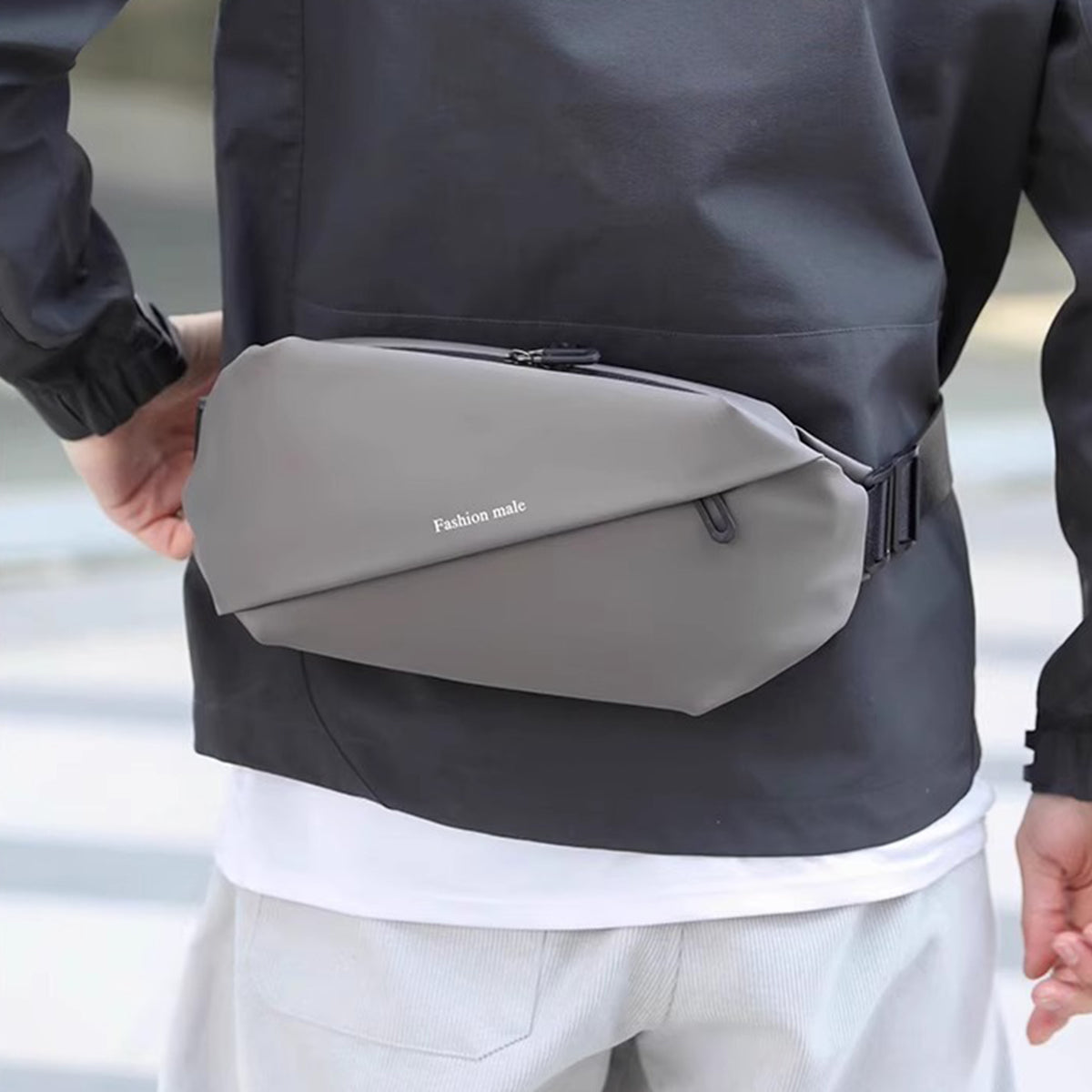 Men's Outdoor Chest Bag Casual Shoulder Messenger Bag
