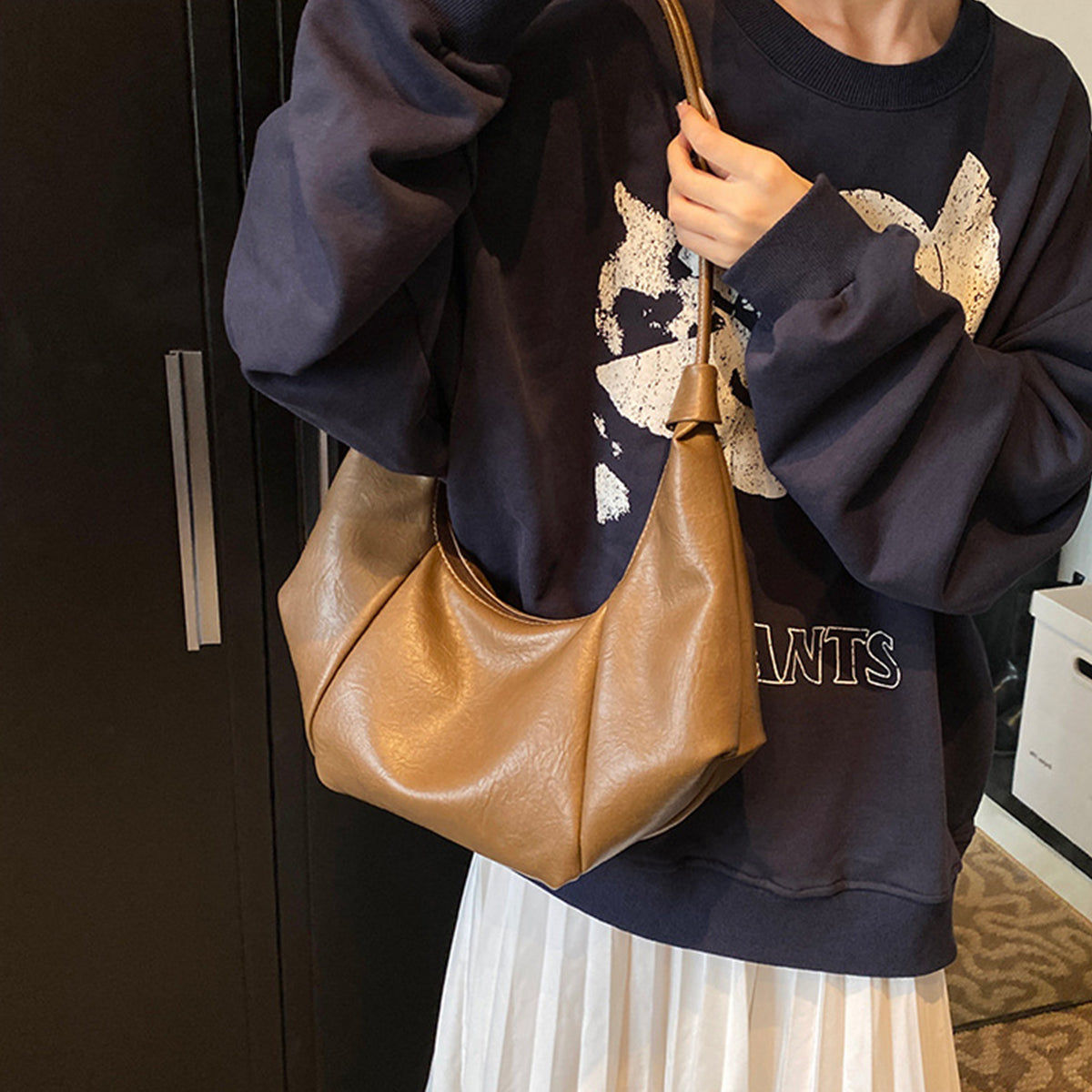 Autumn winter retro crossbody bag dumpling bag