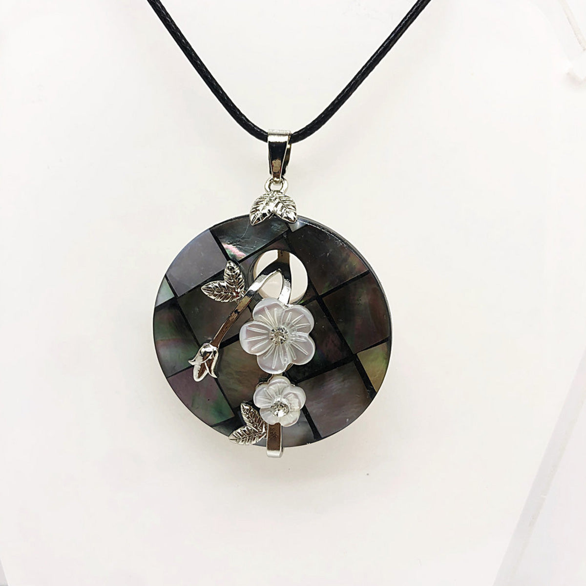 Shell Flower Necklace Tree of Life Braided Pendant