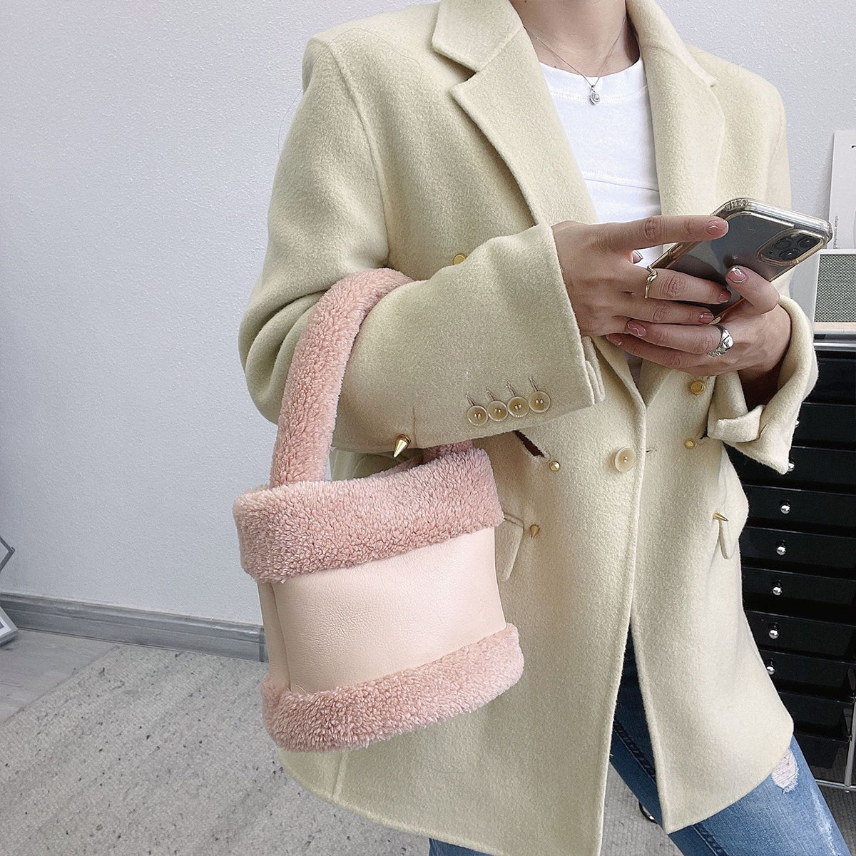 Furry Women Bag Leather Fur Fashionable Plush Bag Handbag