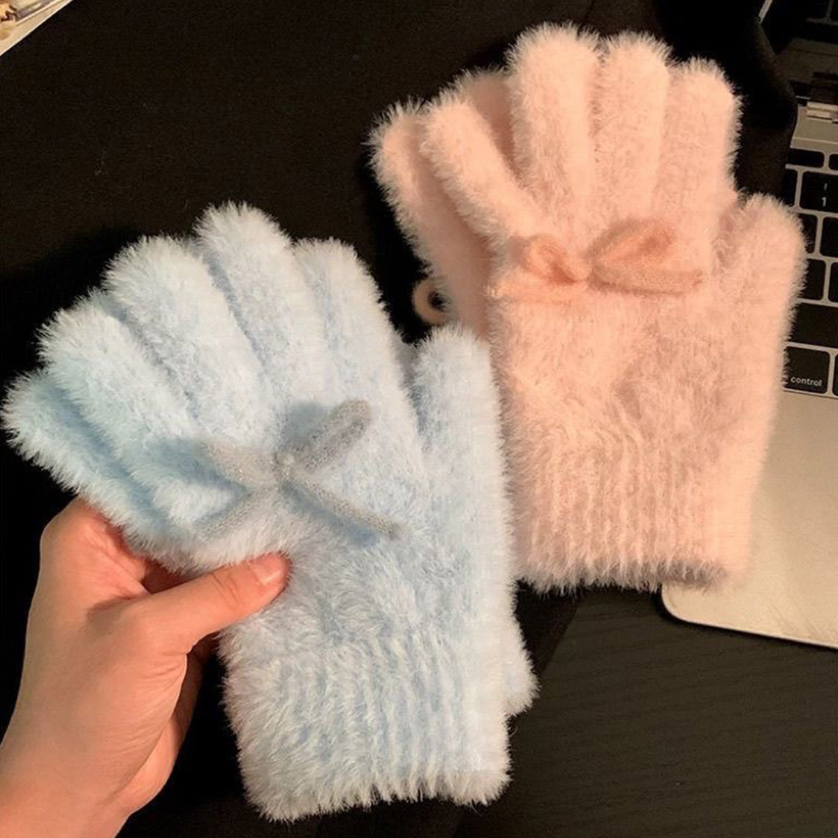 Blue Pink Plush Knitted Gloves for Women Bow-knot Thickened Gloves for Winter