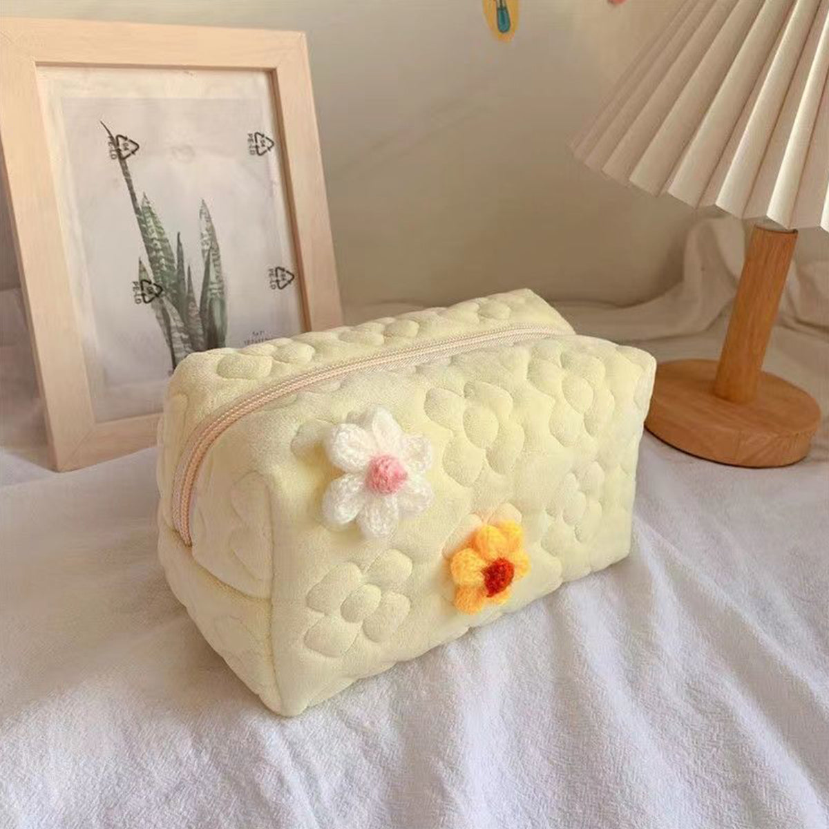 Cream Flower Makeup Bag Portable Women's Toilet Bag