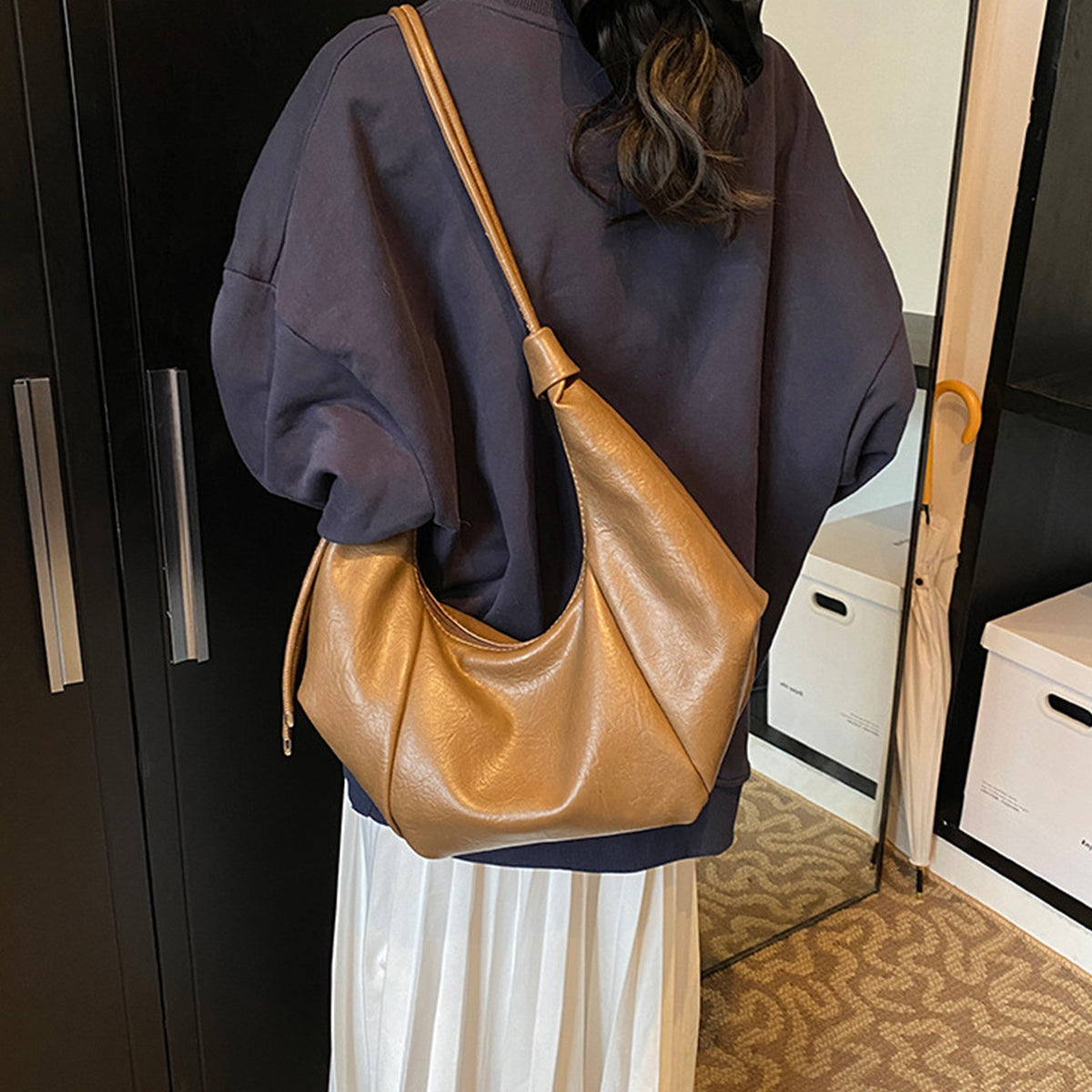 Autumn winter retro crossbody bag dumpling bag