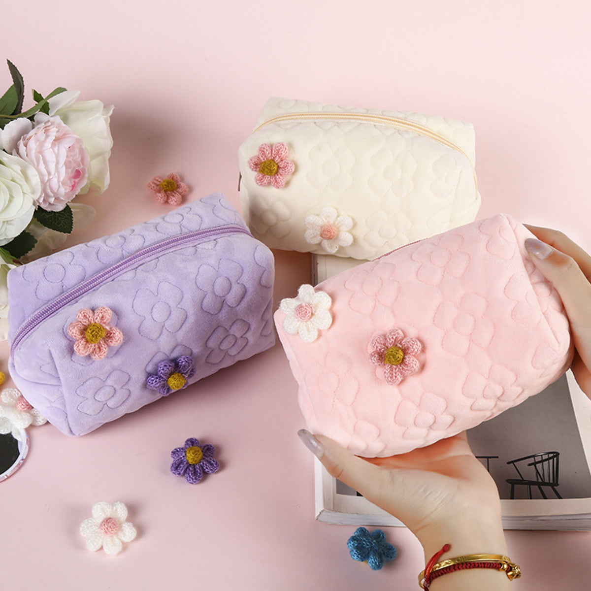Cream Flower Makeup Bag Portable Women's Toilet Bag