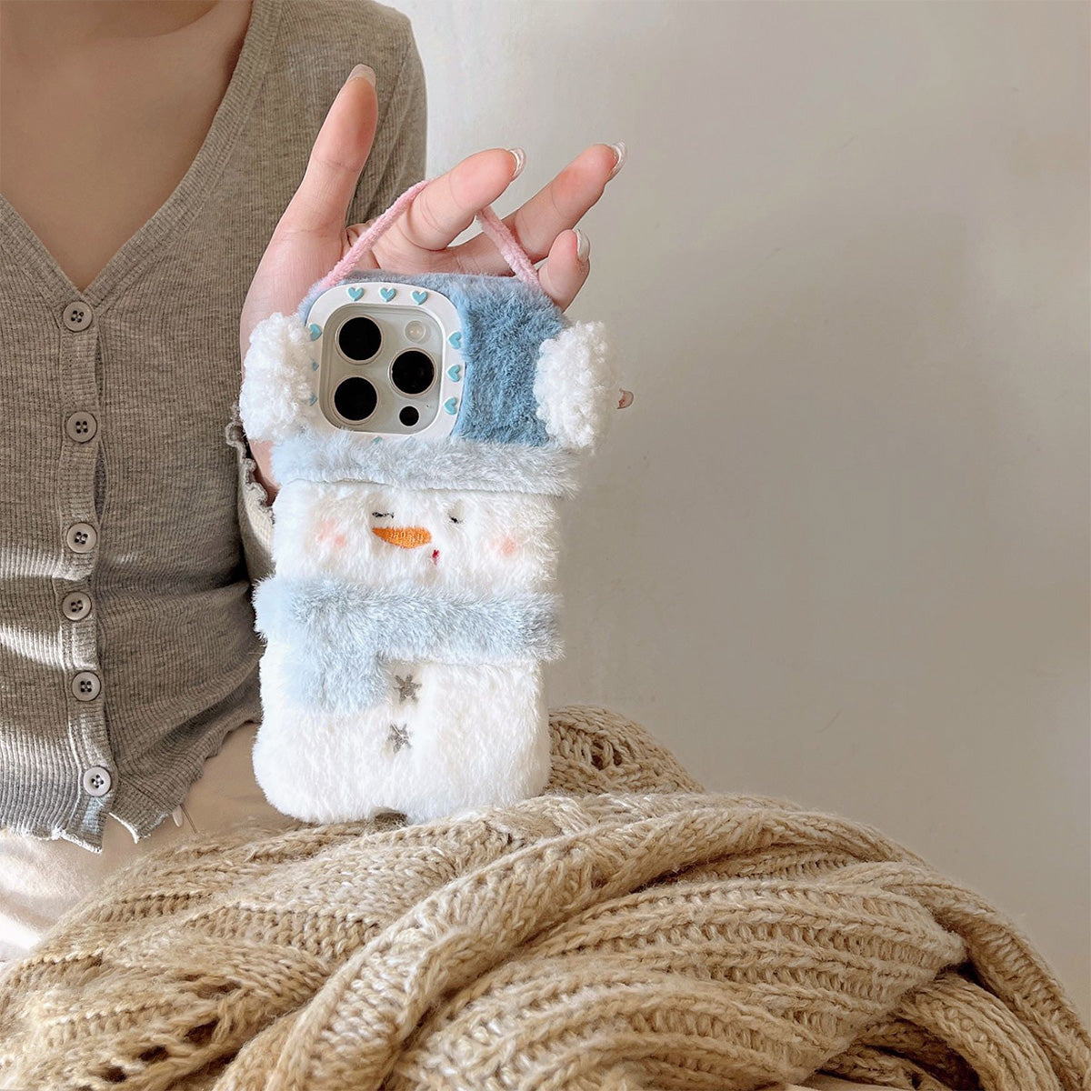Plush Cute Snowman Gloves Earphones Hat Mobile Phone Case