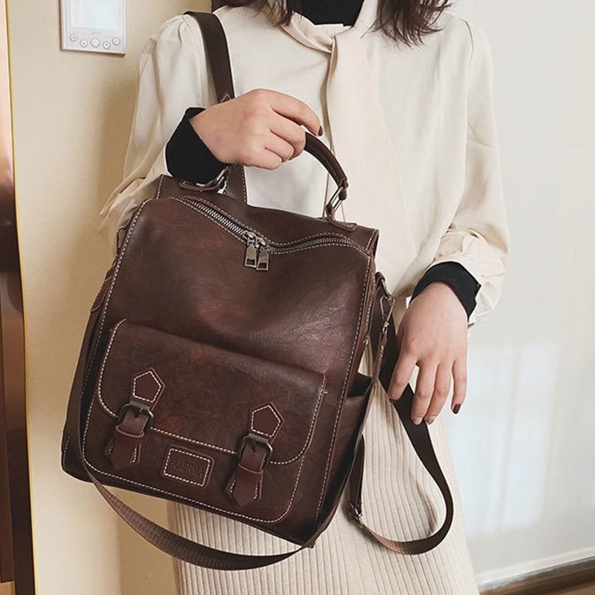 Retro British Simple College Student Backpack