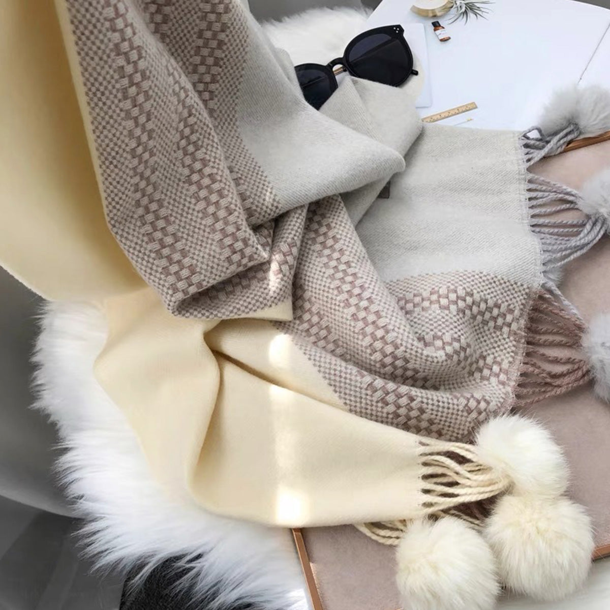 Ins Wool Ball Women's Winter Warm Scarf