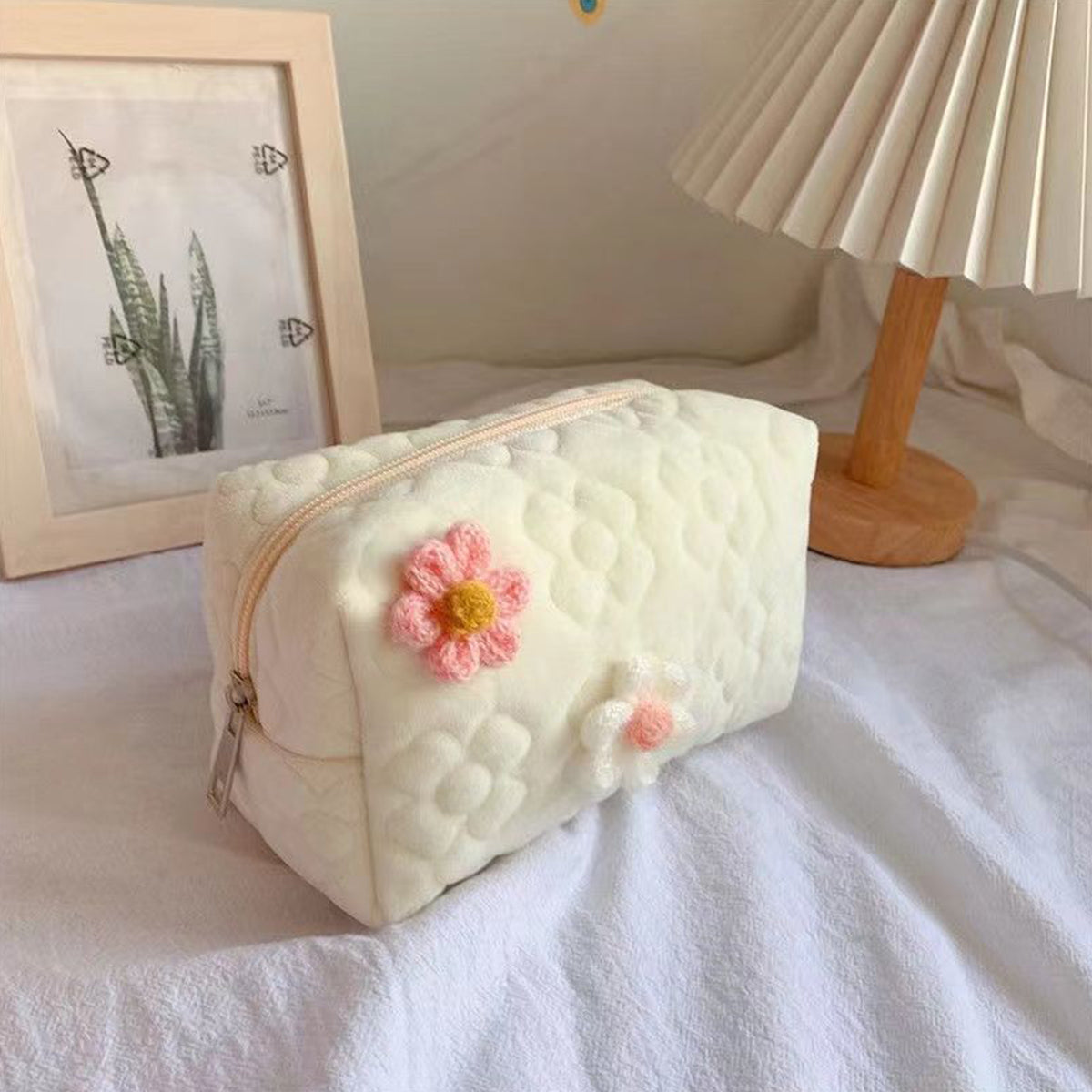 Cream Flower Makeup Bag Portable Women's Toilet Bag