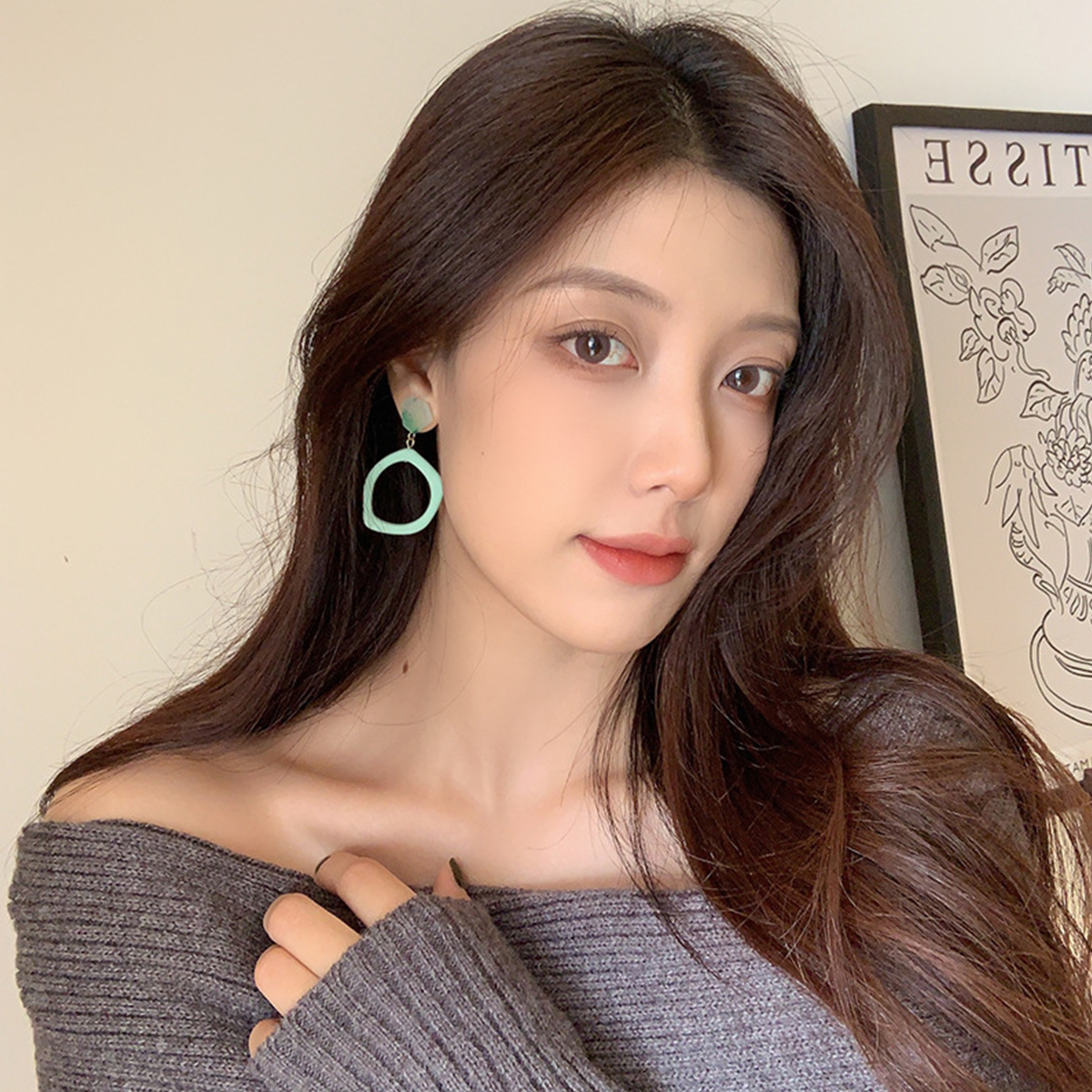 Etro Hong Kong Style Design Acrylic Earrings