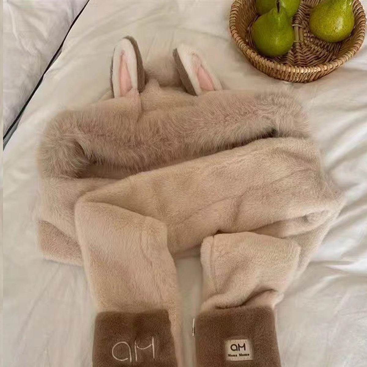 Plush Warm Scarf Three-Piece Suit for Women