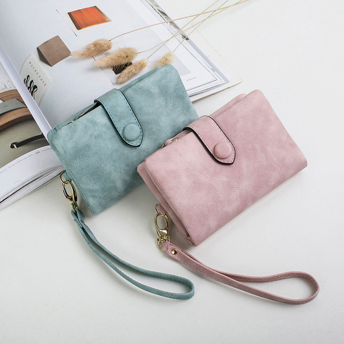 Women's Frosted Large Capacity Short Wallet