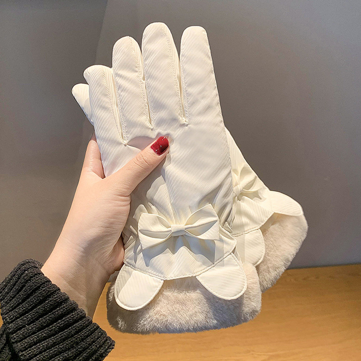 Warm Plush Thick Waterproof Gloves