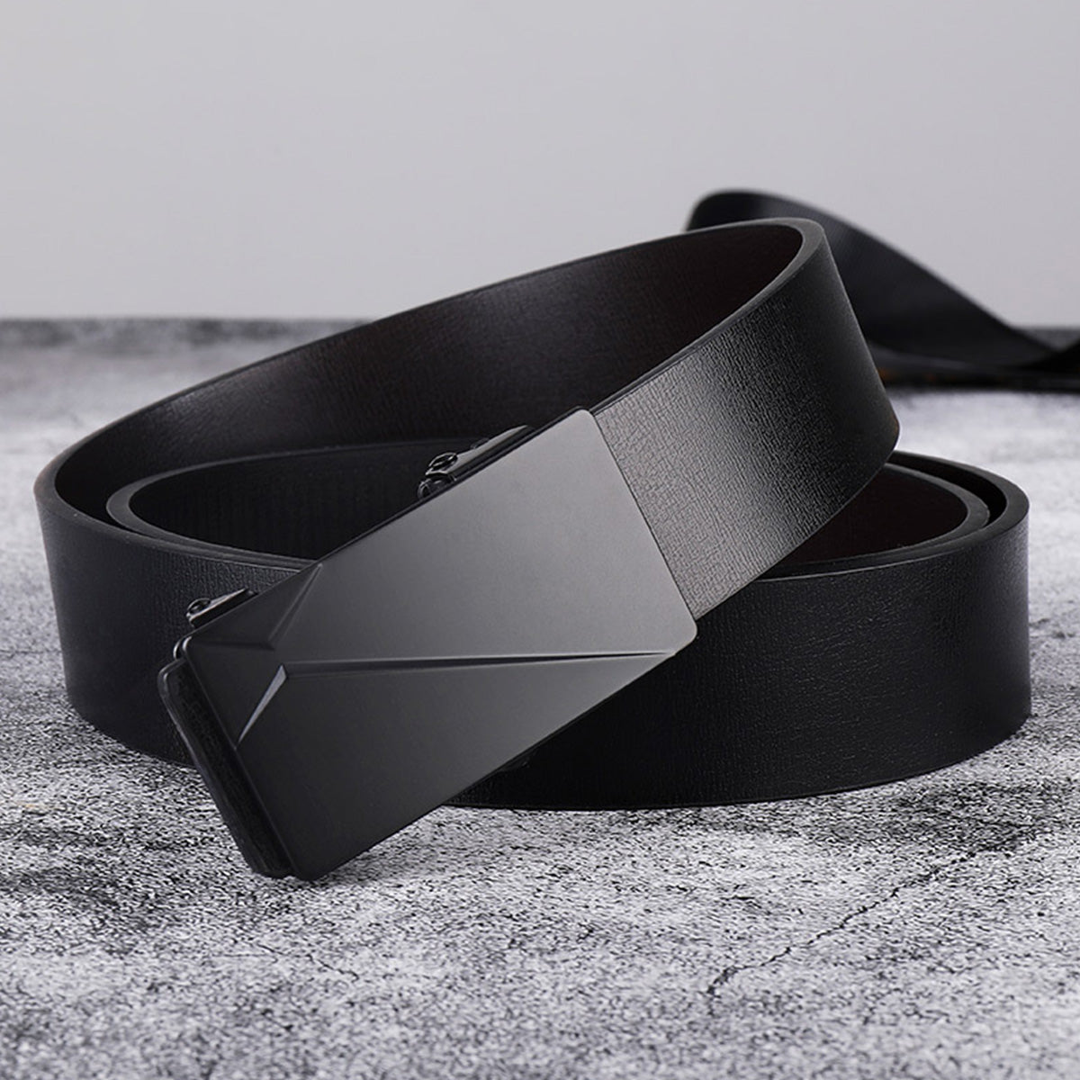 Men's Trendy Business Belt Without Toothless Buckle