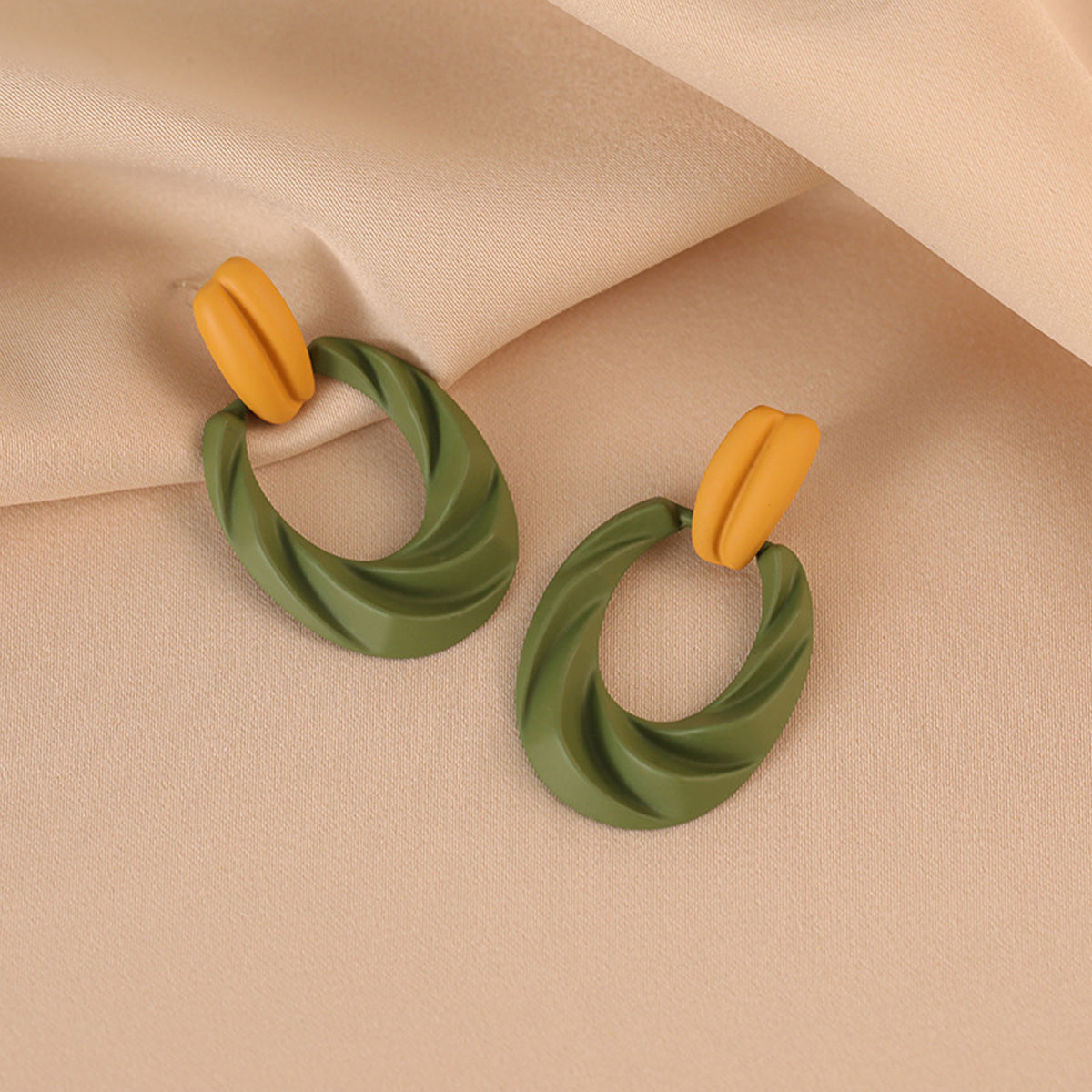 Retro French Green Luxury Earrings