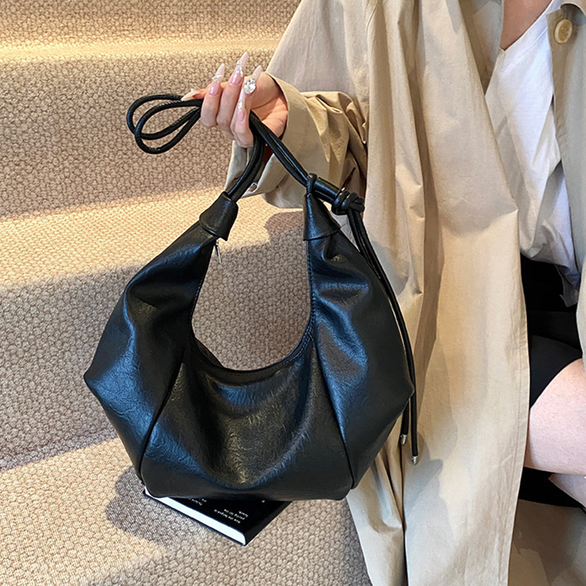 Autumn winter retro crossbody bag dumpling bag