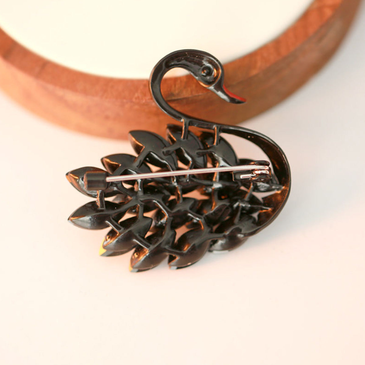 Black Swan High-end Clothing Accessories Brooch