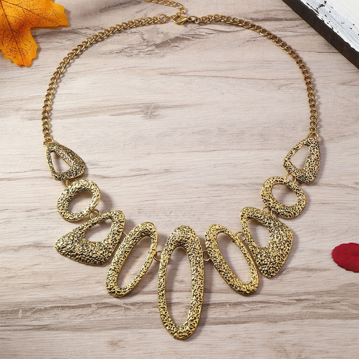 European American Retro Personality Necklace
