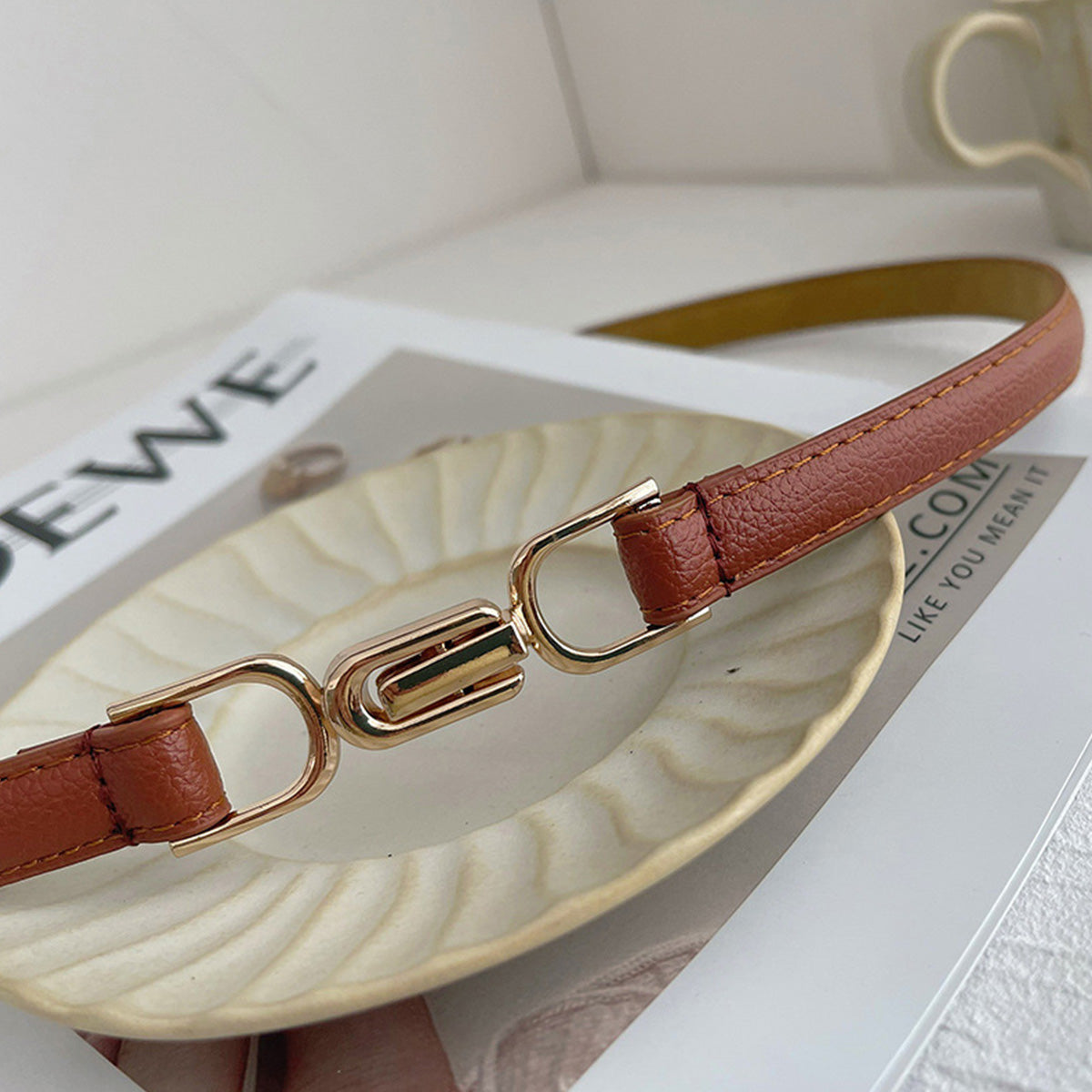 Versatile Women's Suit Thin Belts