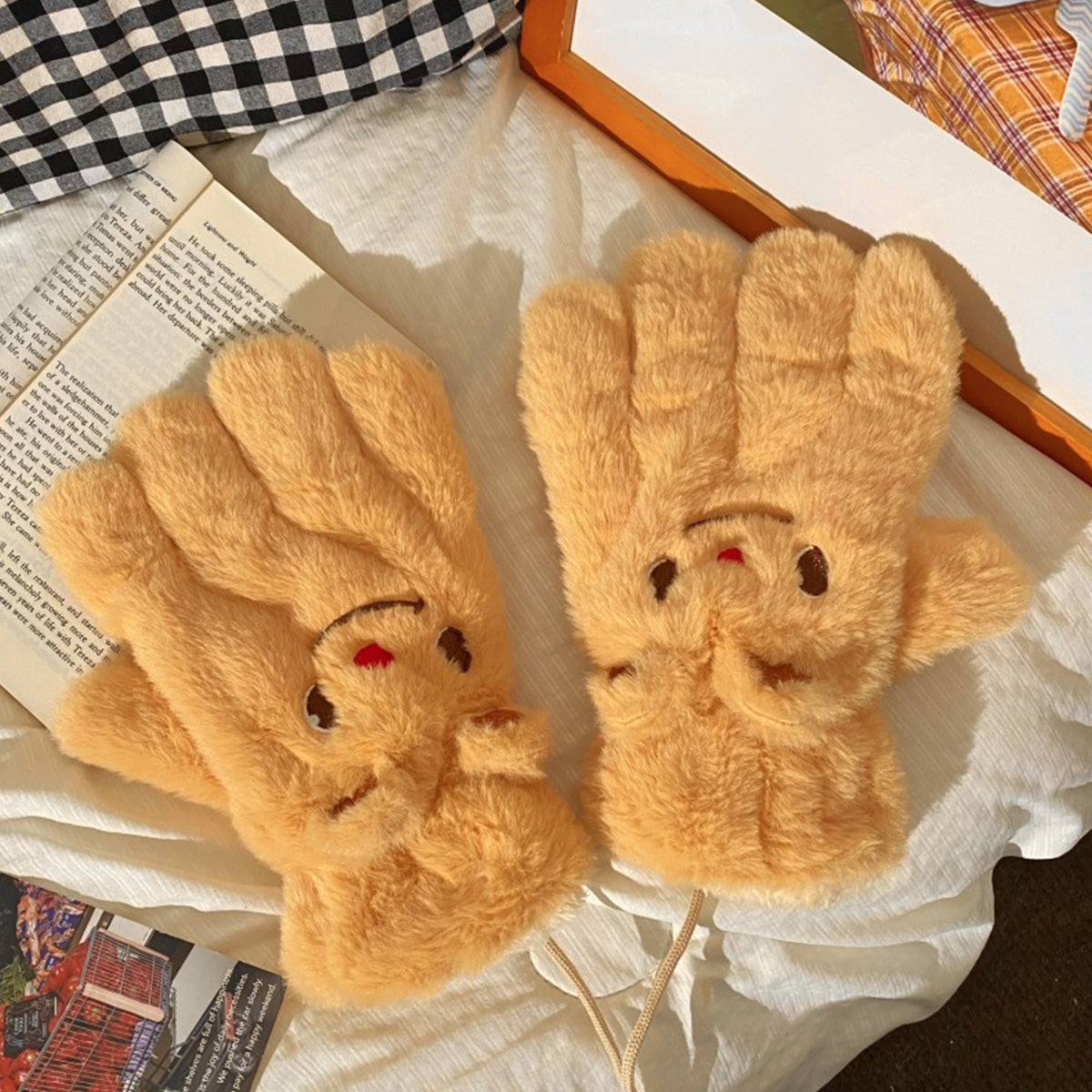 Cute Bear Half-Finger Flip Plush Gloves Scarf
