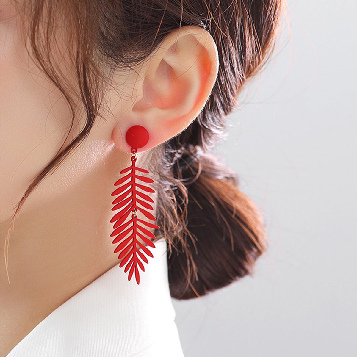 Silver Needle Korean Retro Green Leaf Earrings