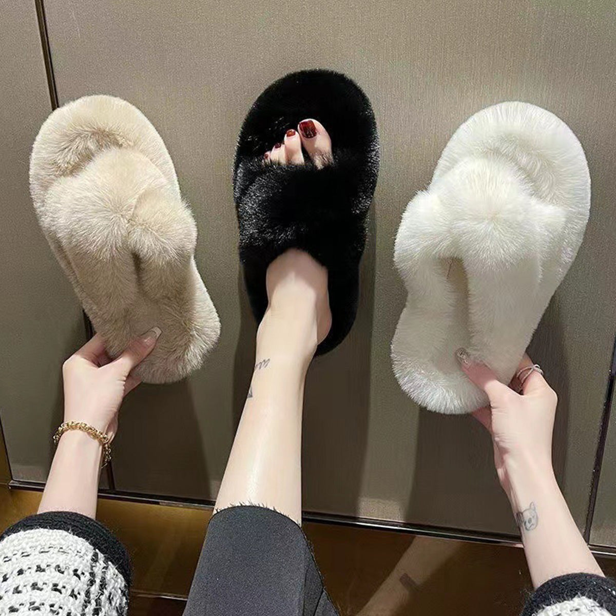Autumn Winter Thick-Soled Furry Slippers for Women
