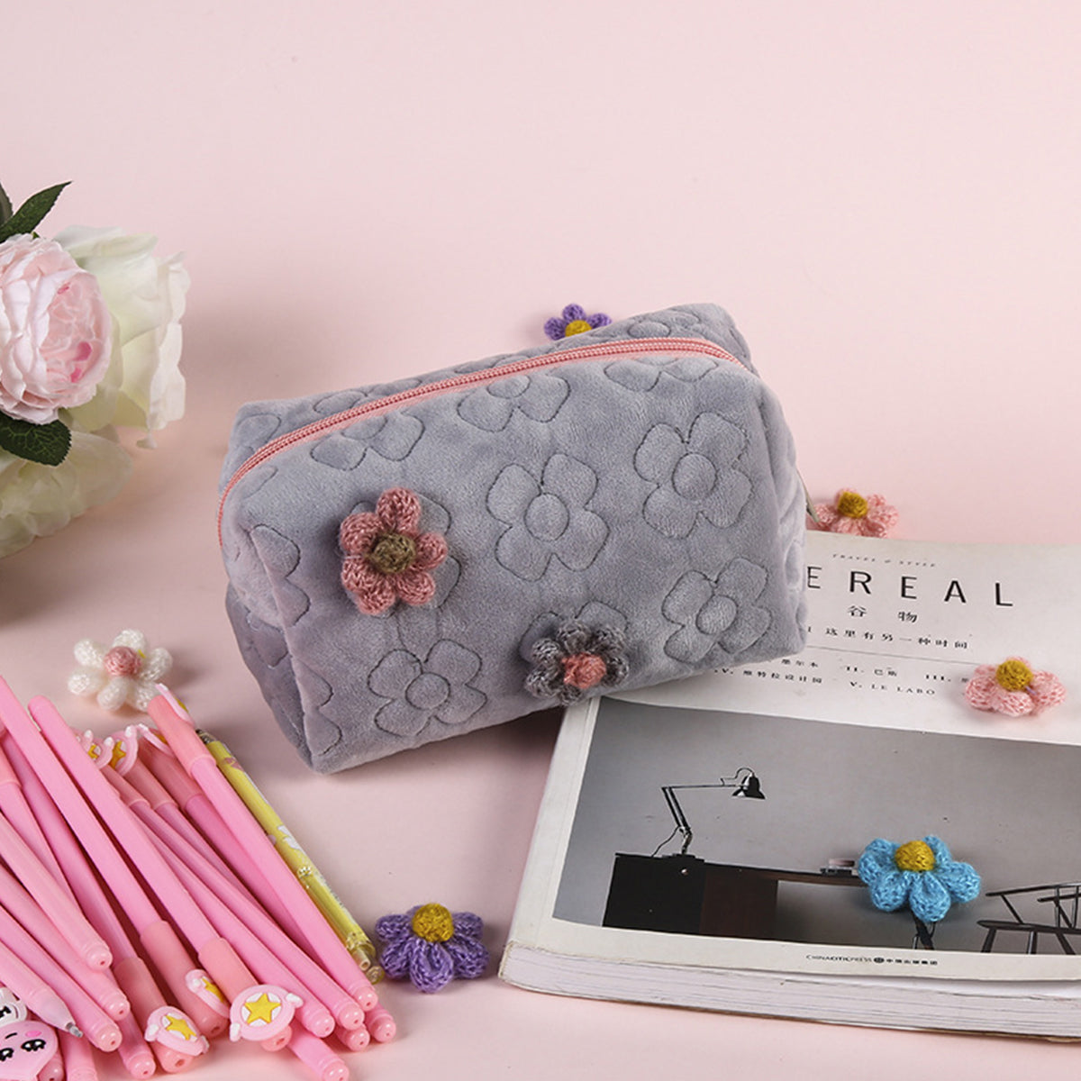 Cream Flower Makeup Bag Portable Women's Toilet Bag