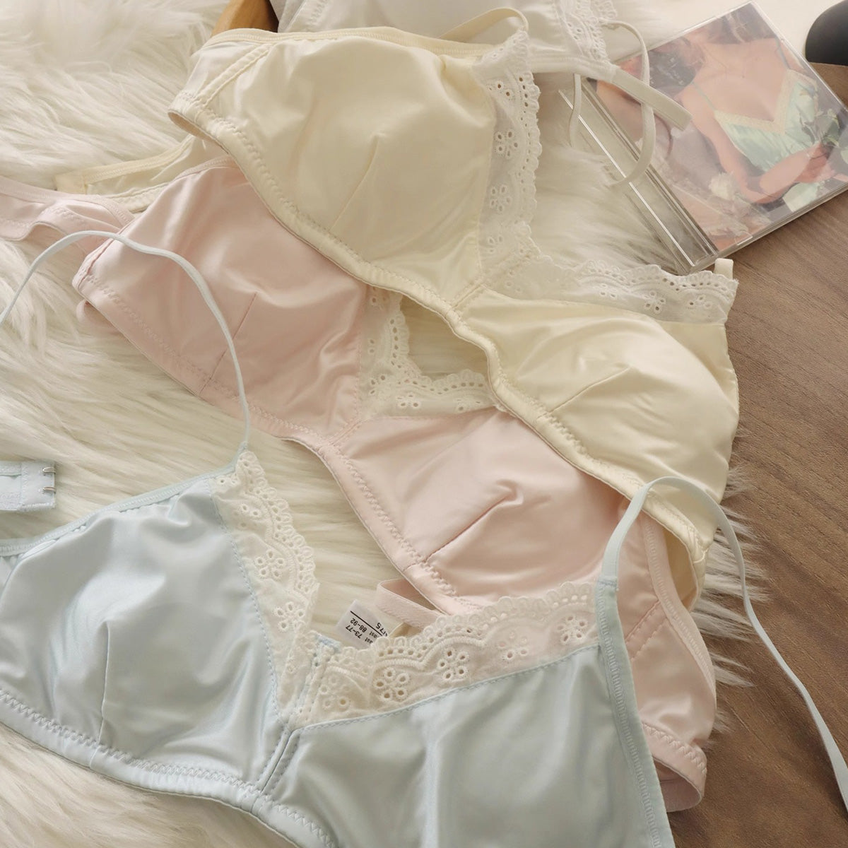 Triangle Cup Lace Edge Rabbit Ear Cup Underwear