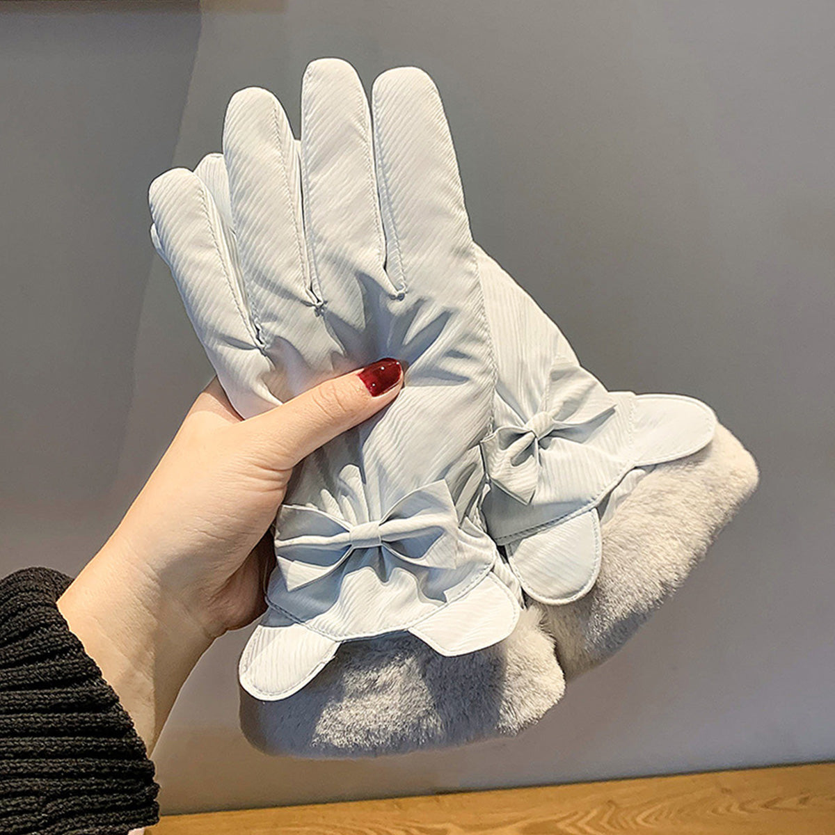 Warm Plush Thick Waterproof Gloves
