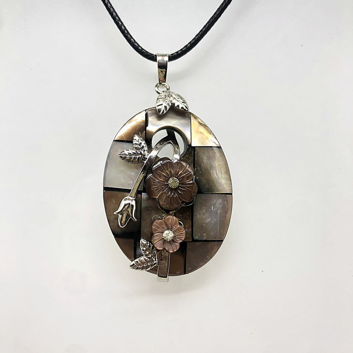 Shell Flower Necklace Tree of Life Braided Pendant