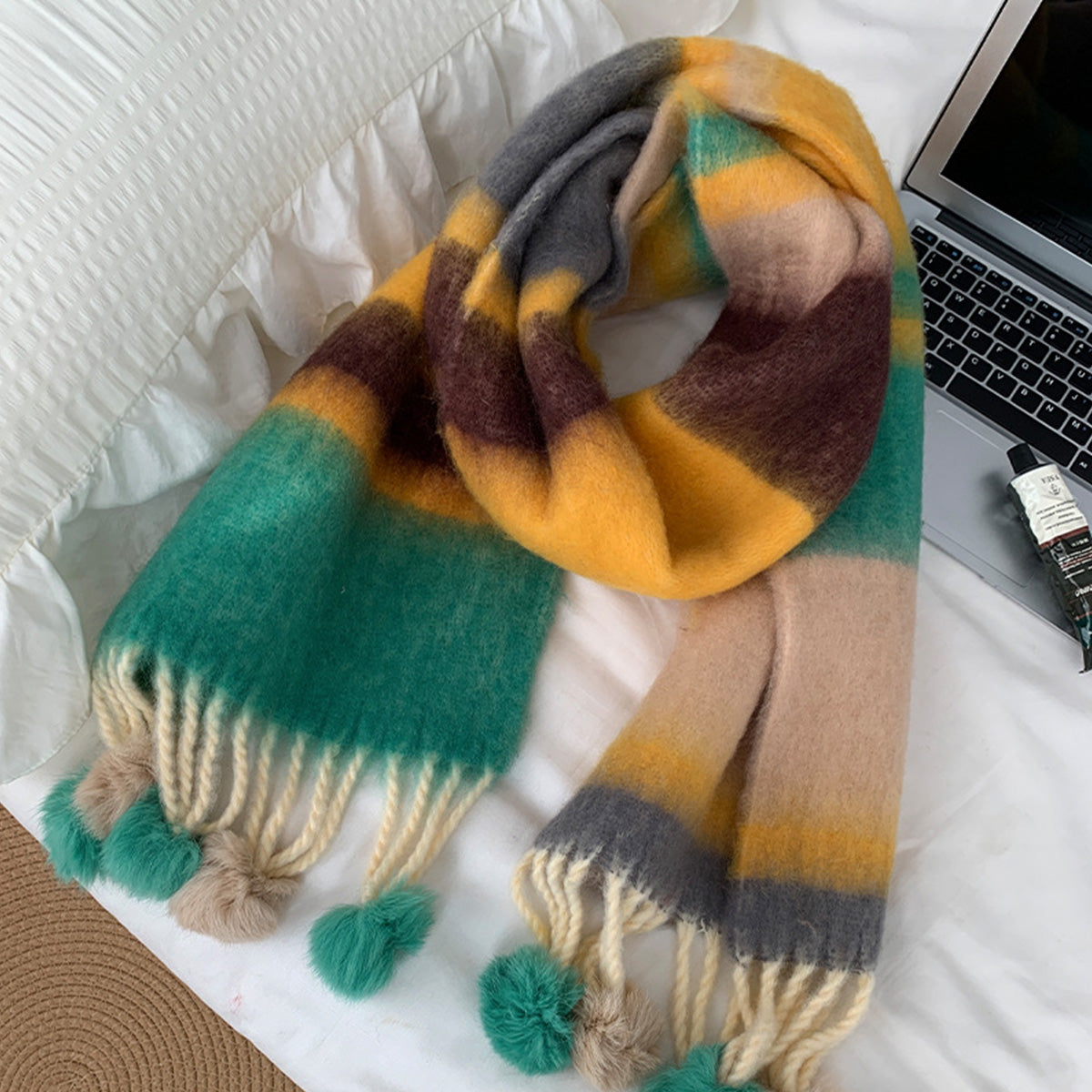 Women's Winter Color Matching Tassel Scarf