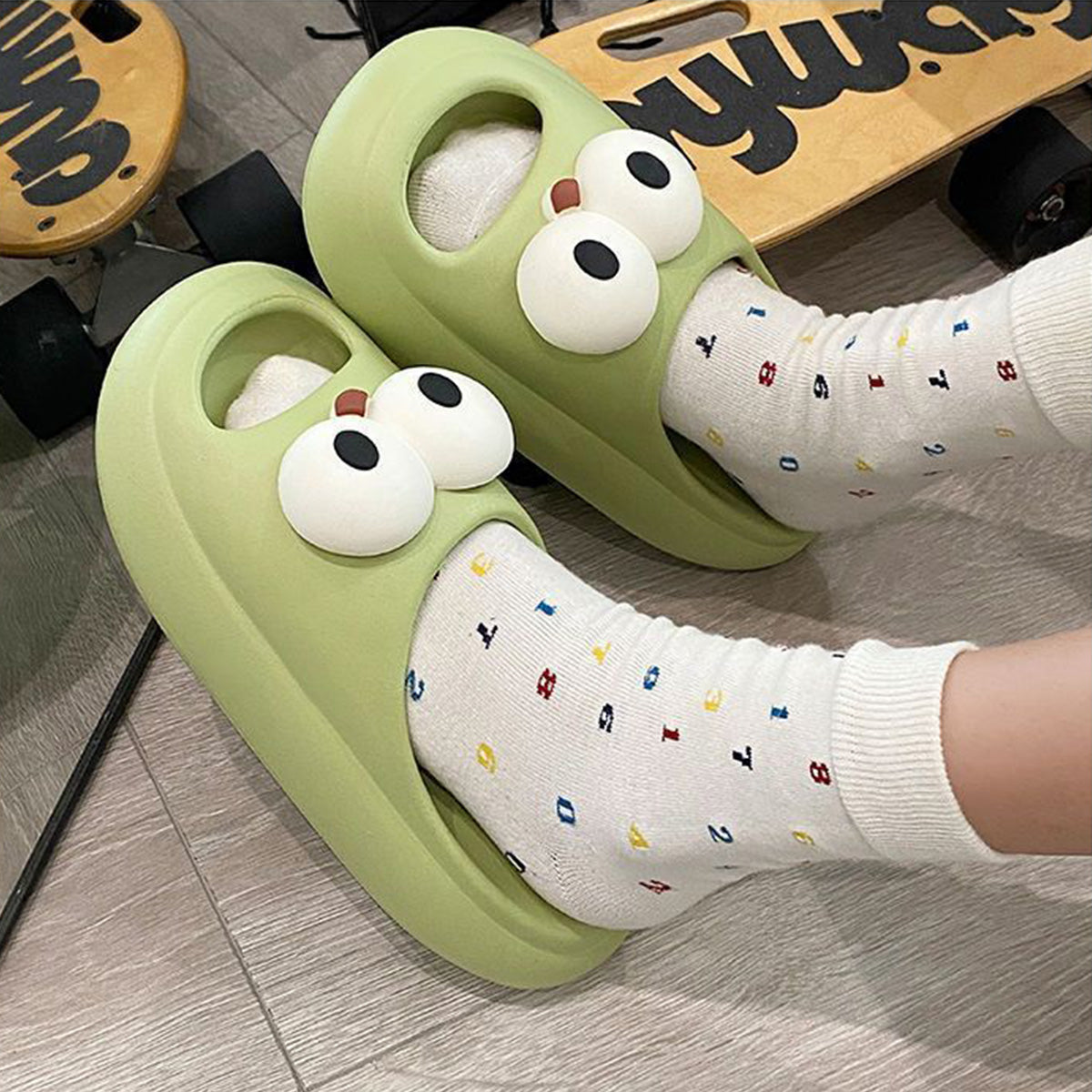 Thick-Soled Slippers for Men for Indoor Non-Slip Bathing