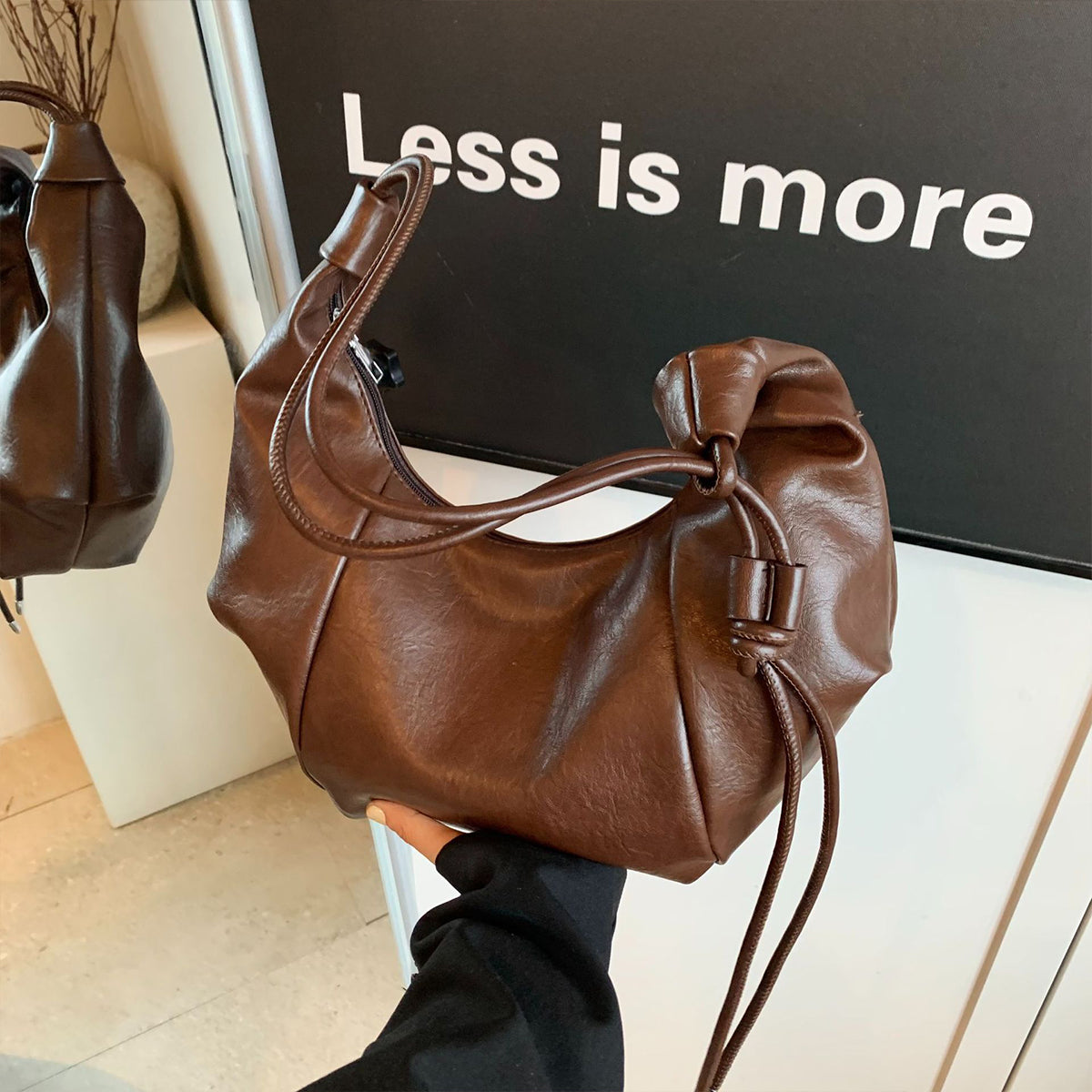 Autumn winter retro crossbody bag dumpling bag