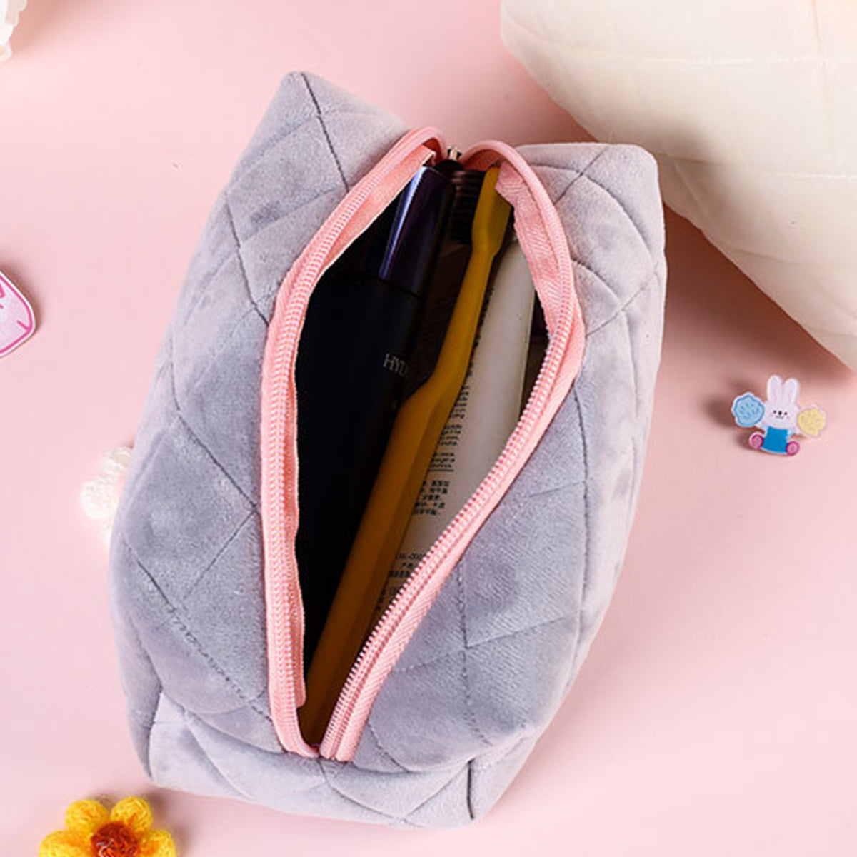 Diamond Quilted Cosmetic Bag Hand-held Storage Bag