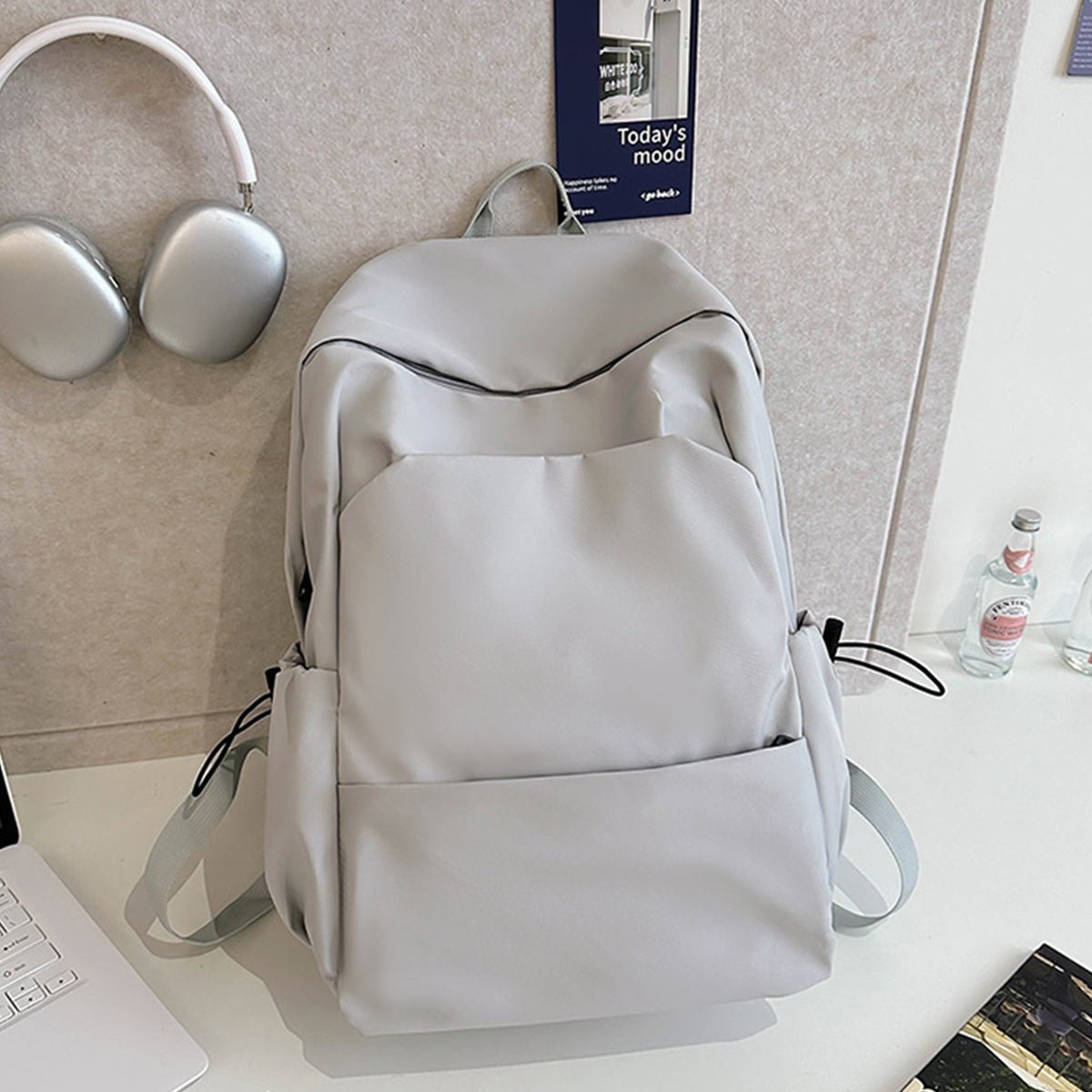 Fashionable Commuter Travel Backpack for Middle School Students