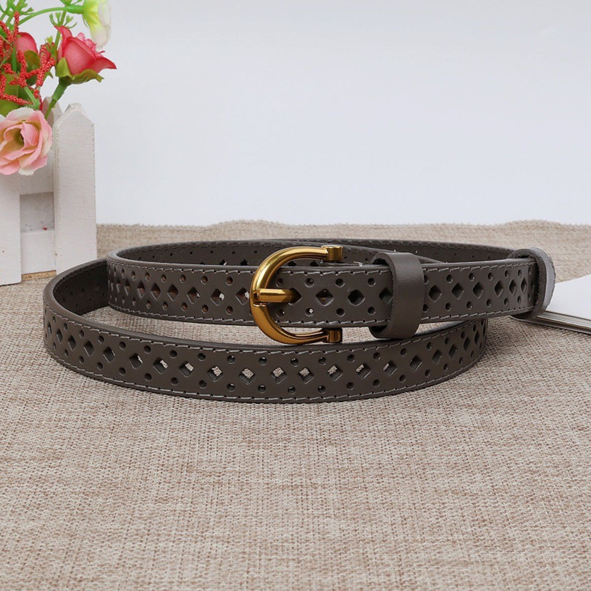 Top-Grain Cowhide Brown Retro Hollow Belt