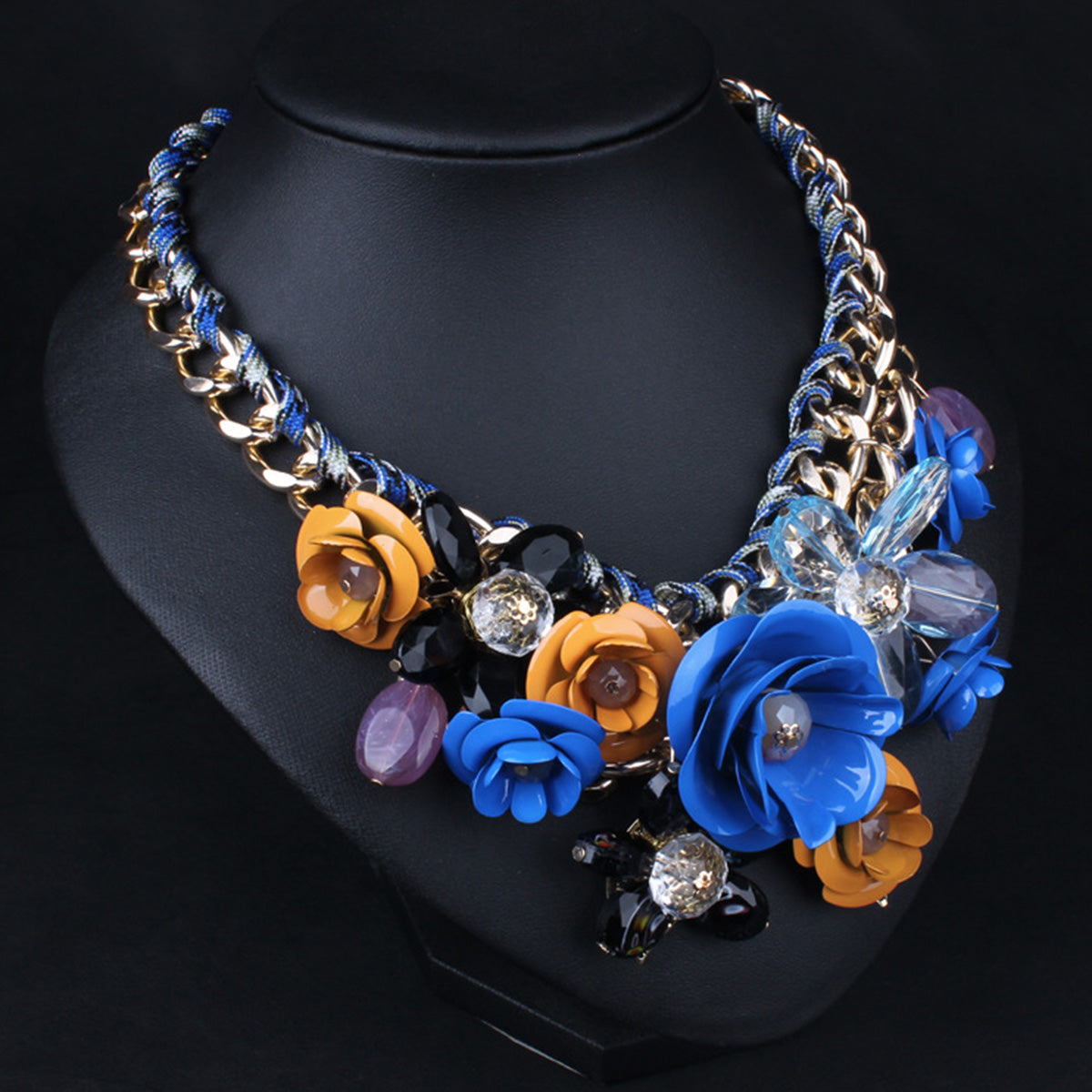 European American Purple Flower Diamond-Studded Clavicle Necklace