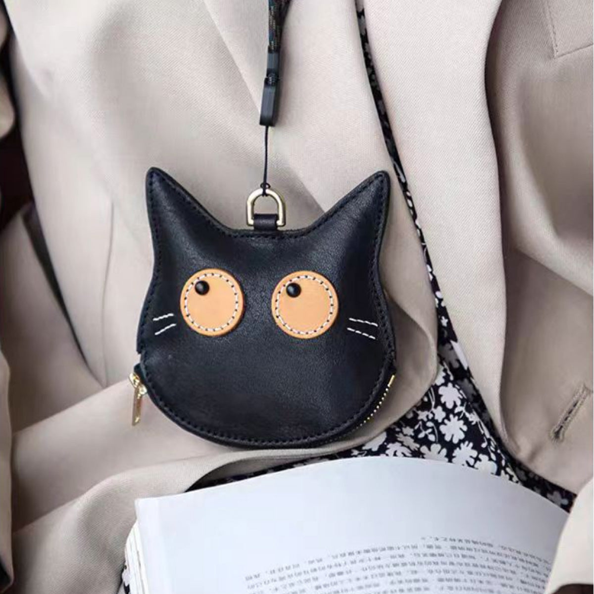 Retro Ladies' Necklace Coin Purse