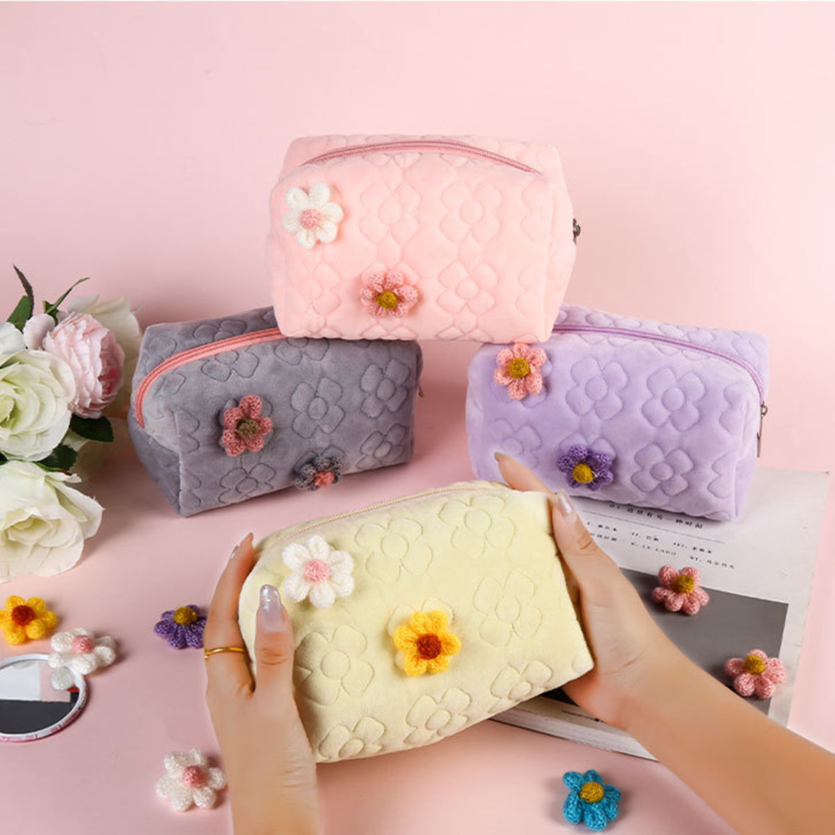Cream Flower Makeup Bag Portable Women's Toilet Bag