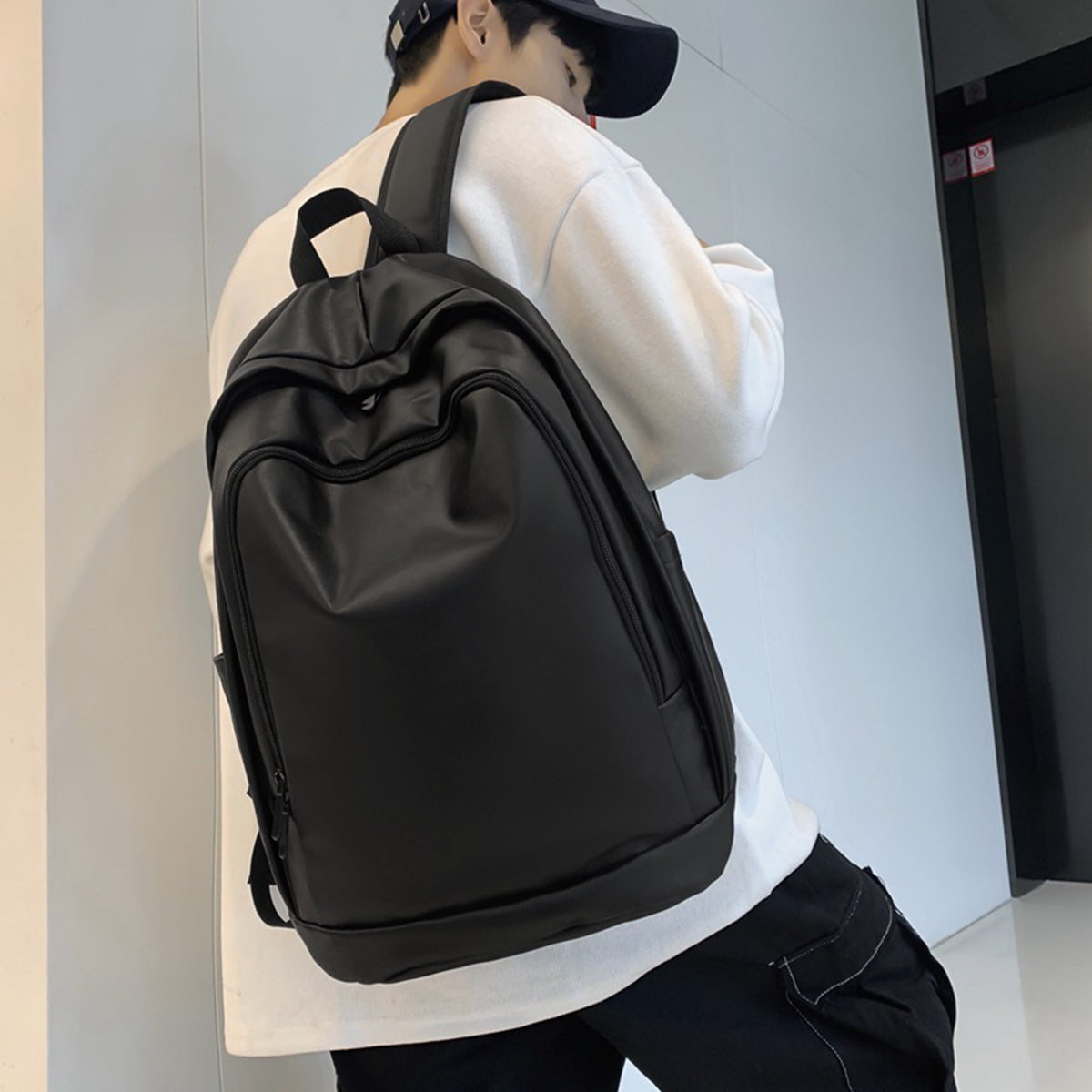 Men PU Soft Leather Large Capacity Backpack