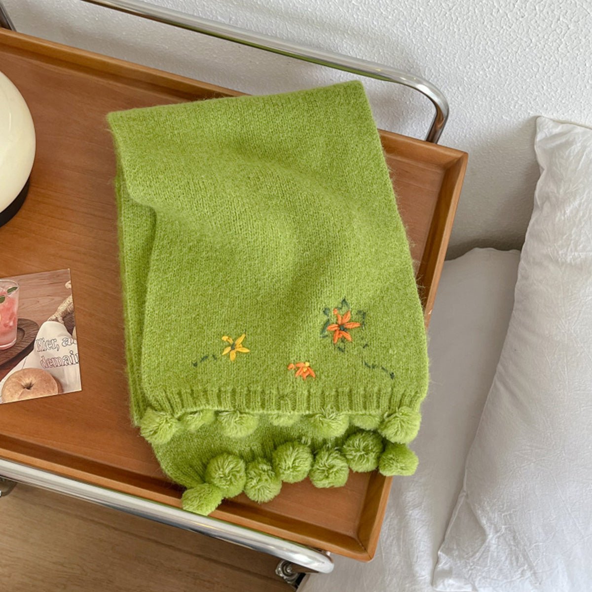 2024 New Cute Little Flower Ball Green Knitted Scarf