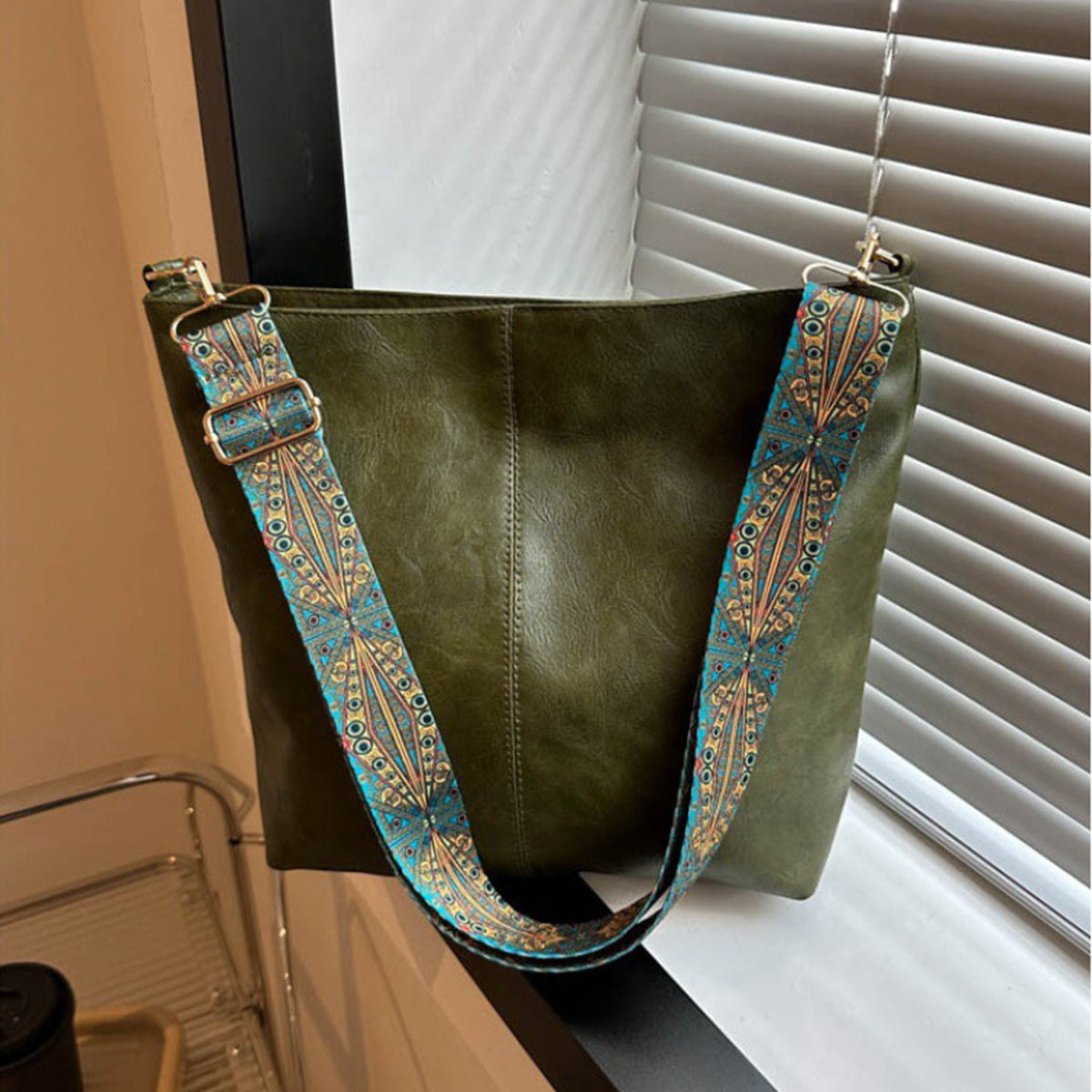Single Shoulder Crossbody Large Capacity PU Bag