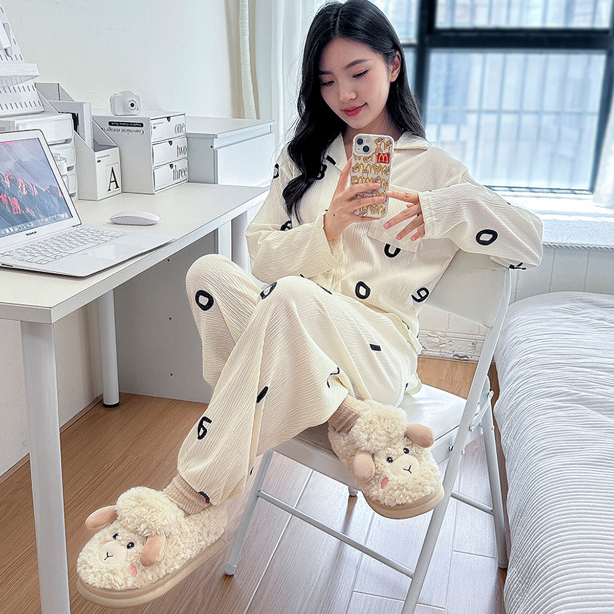 Winter Women's Cute Cartoon Lamb Fur Slippers for Women