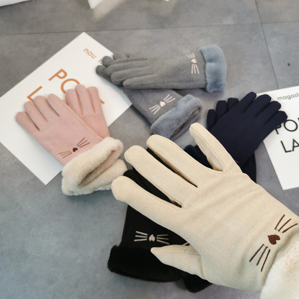 Women's Winter Velvet Gloves Warm Touch Screen Gloves