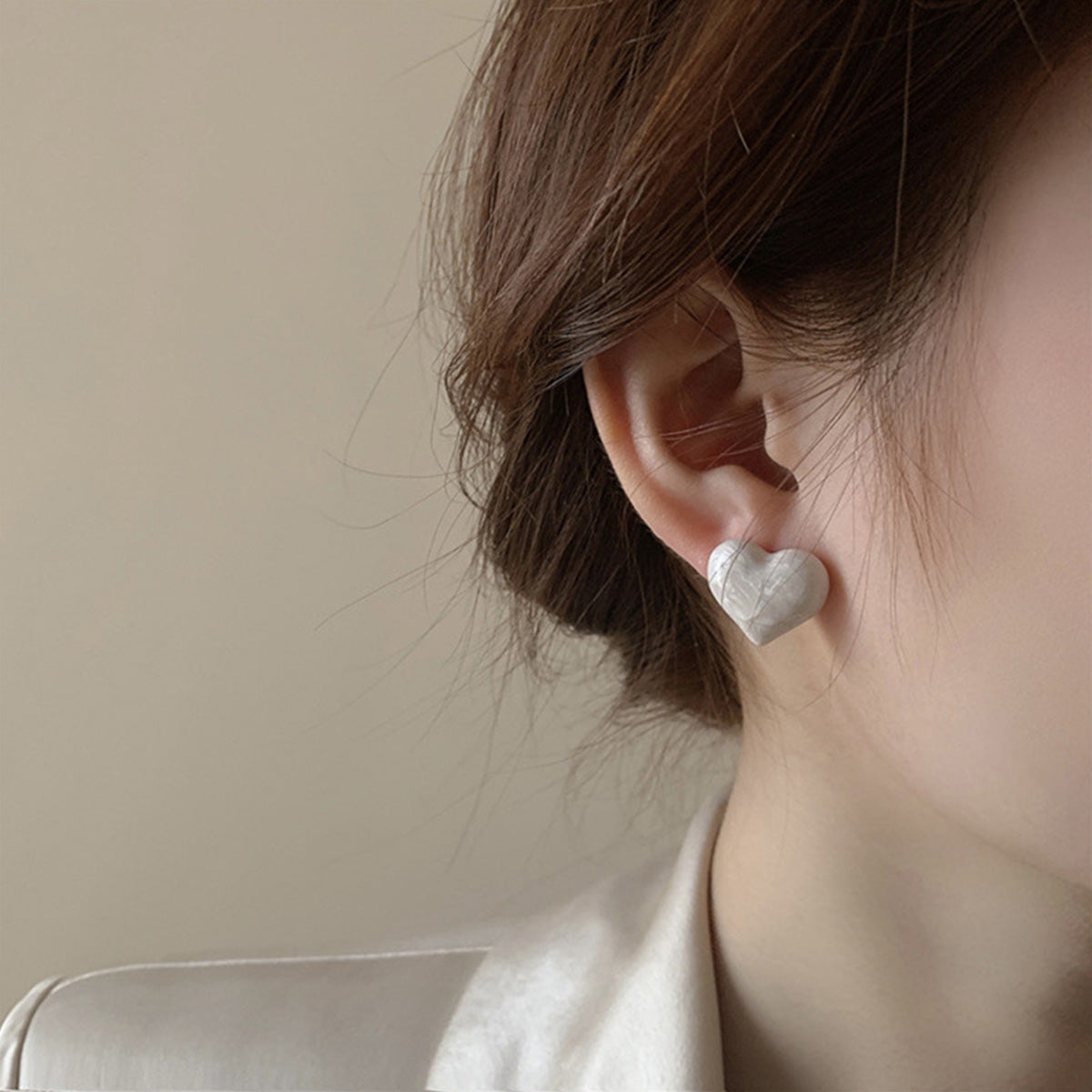 Oil Dripping Love Fashion Heart Earrings