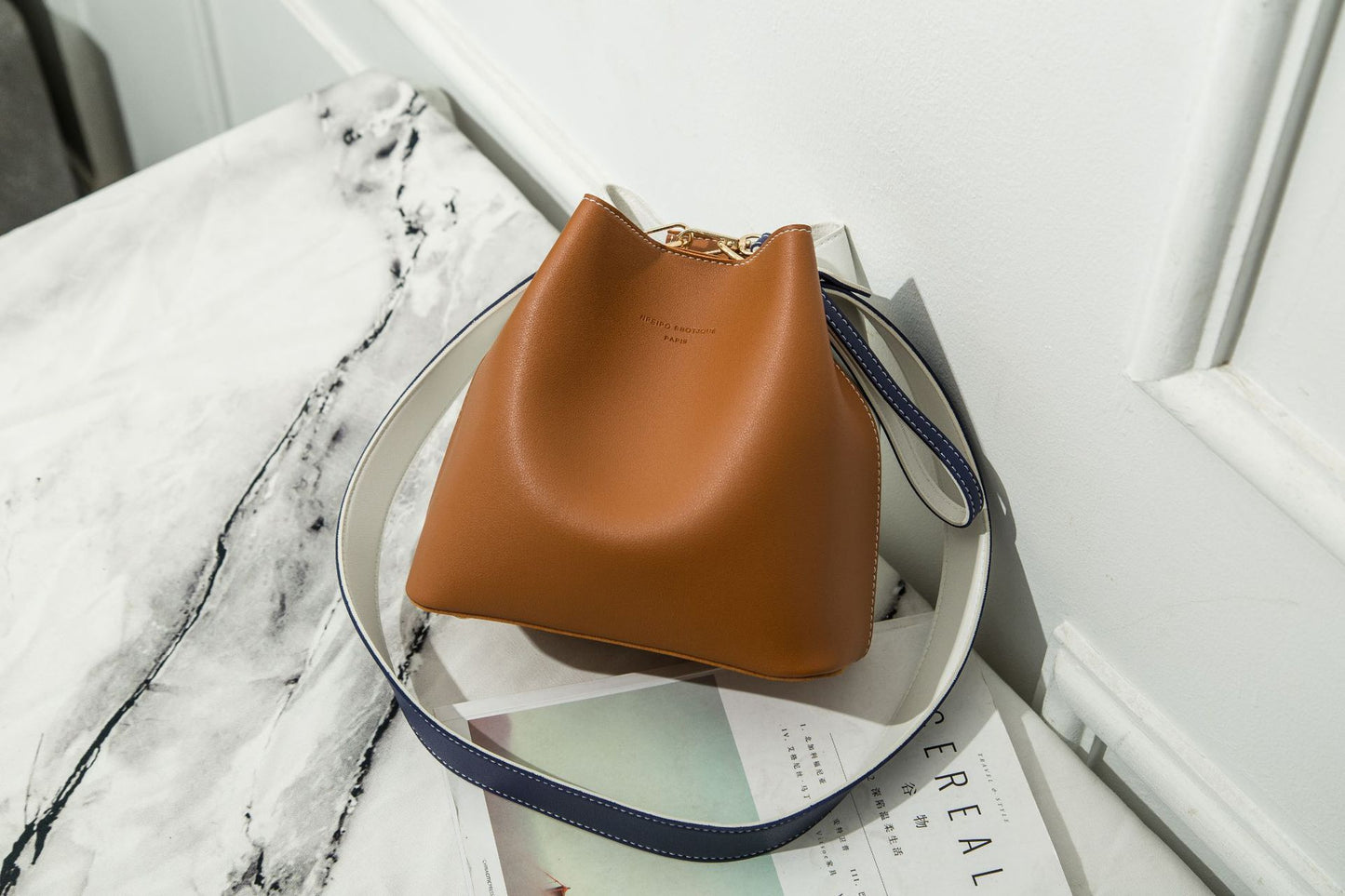 Women's Bucket Bag Single Shoulder Crossbody Bag Fashion Decoration