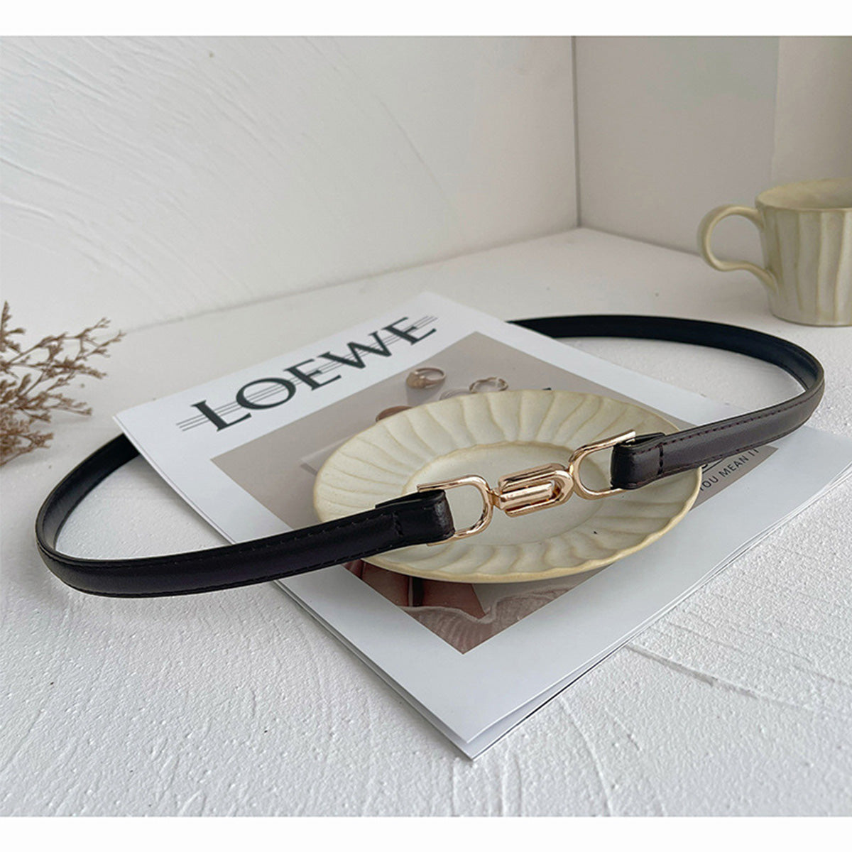 Versatile Women's Suit Thin Belts