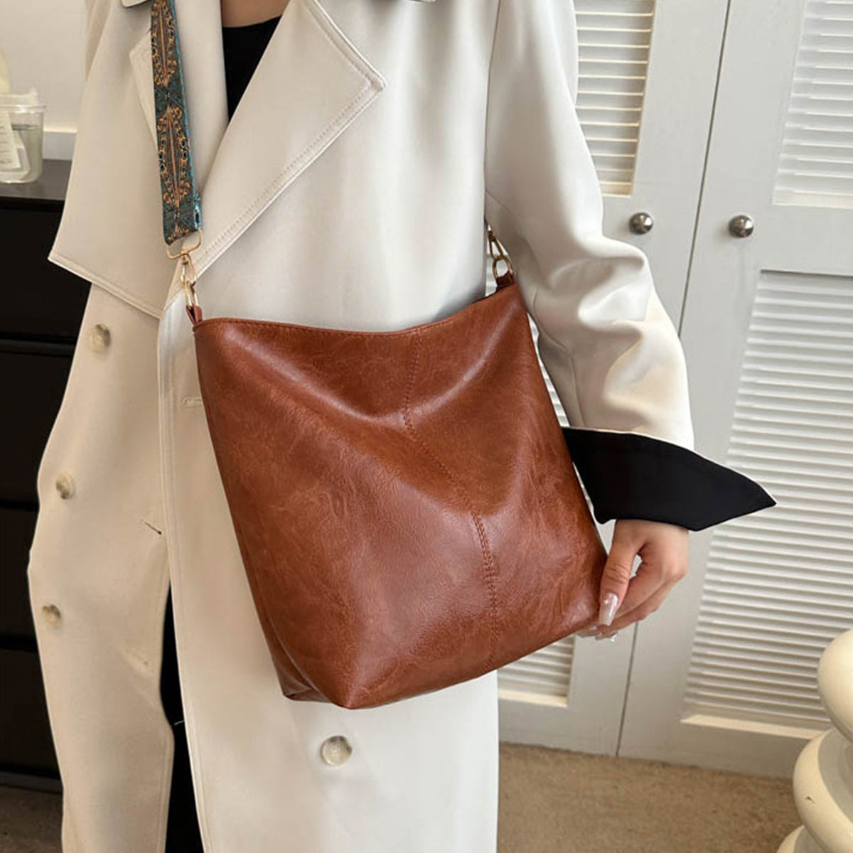 Single Shoulder Crossbody Large Capacity PU Bag