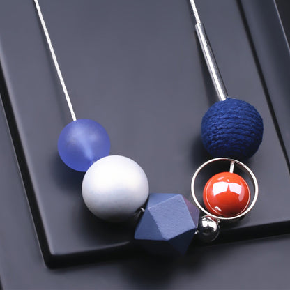 New Style Personality Temperament Small Skirt Shirt Necklace
